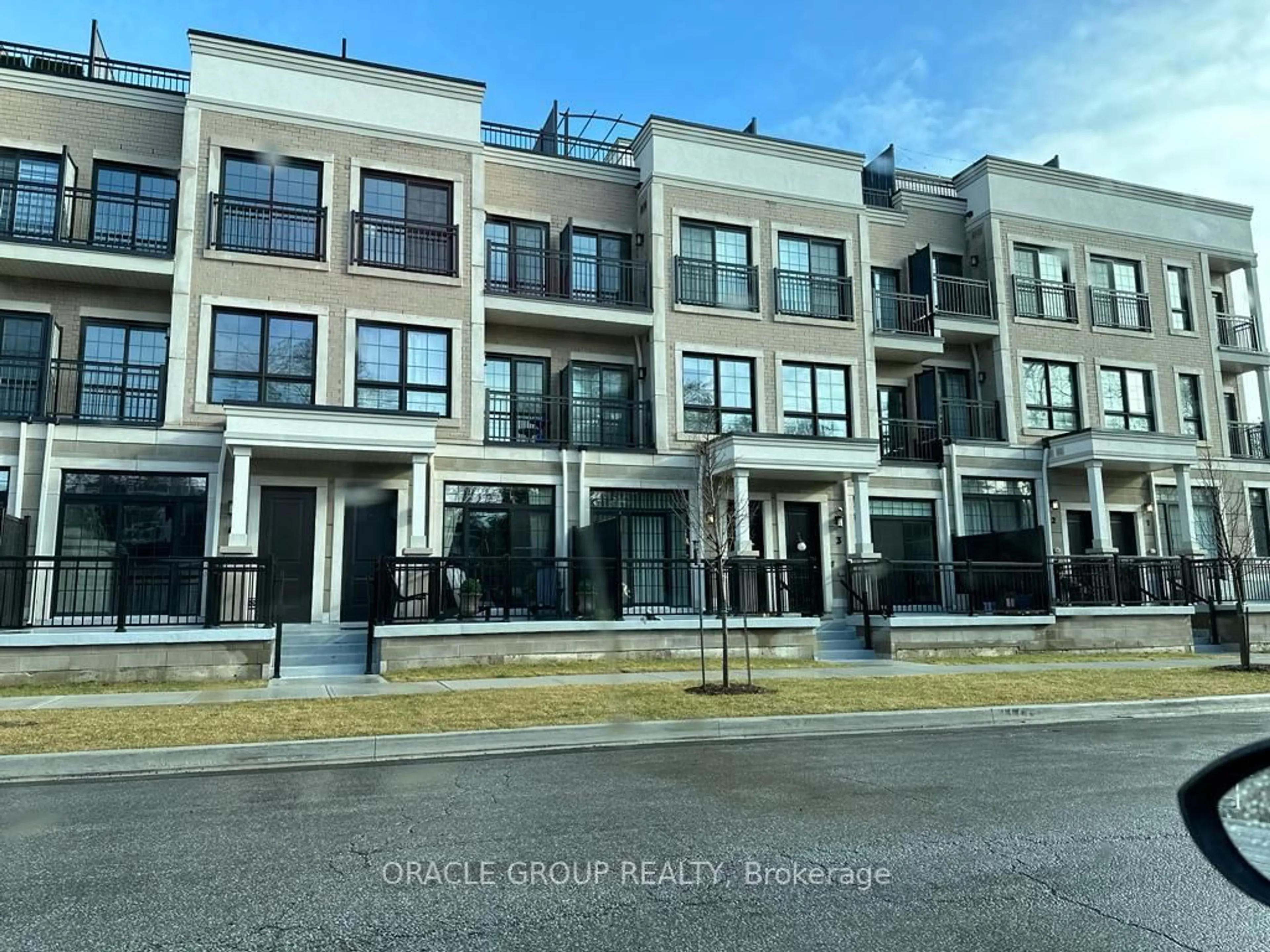 Unknown for 95 Brookfield Rd #TH22, Oakville Ontario L6K 2Y8