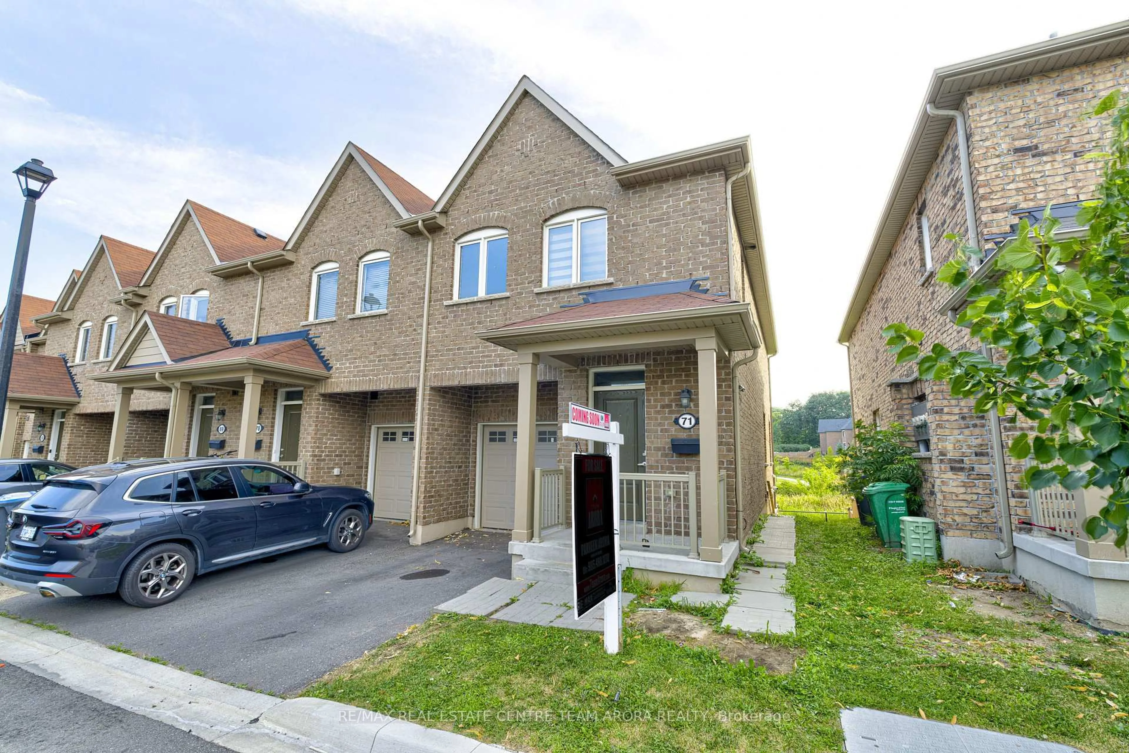 Unknown for 50 Edinburgh Dr #71, Brampton Ontario L6Y 1N9
