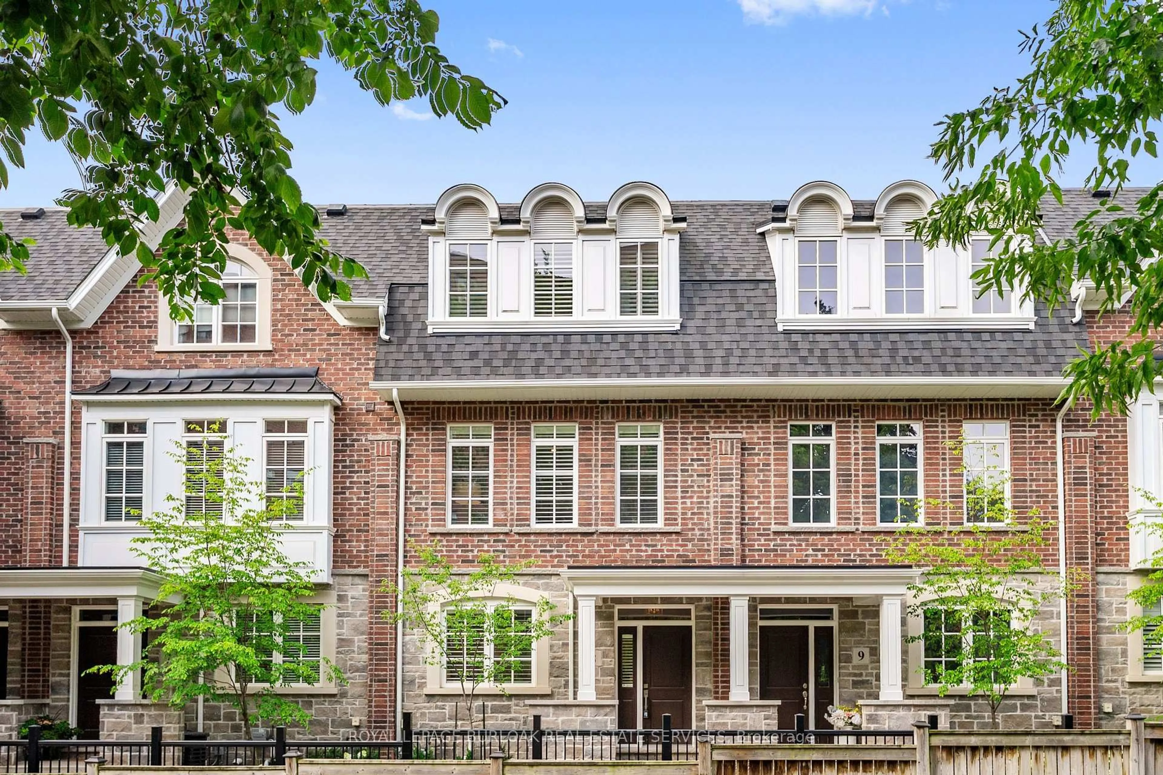Home with brick exterior material, street for 2362 New St #8, Burlington Ontario L7R 4P8