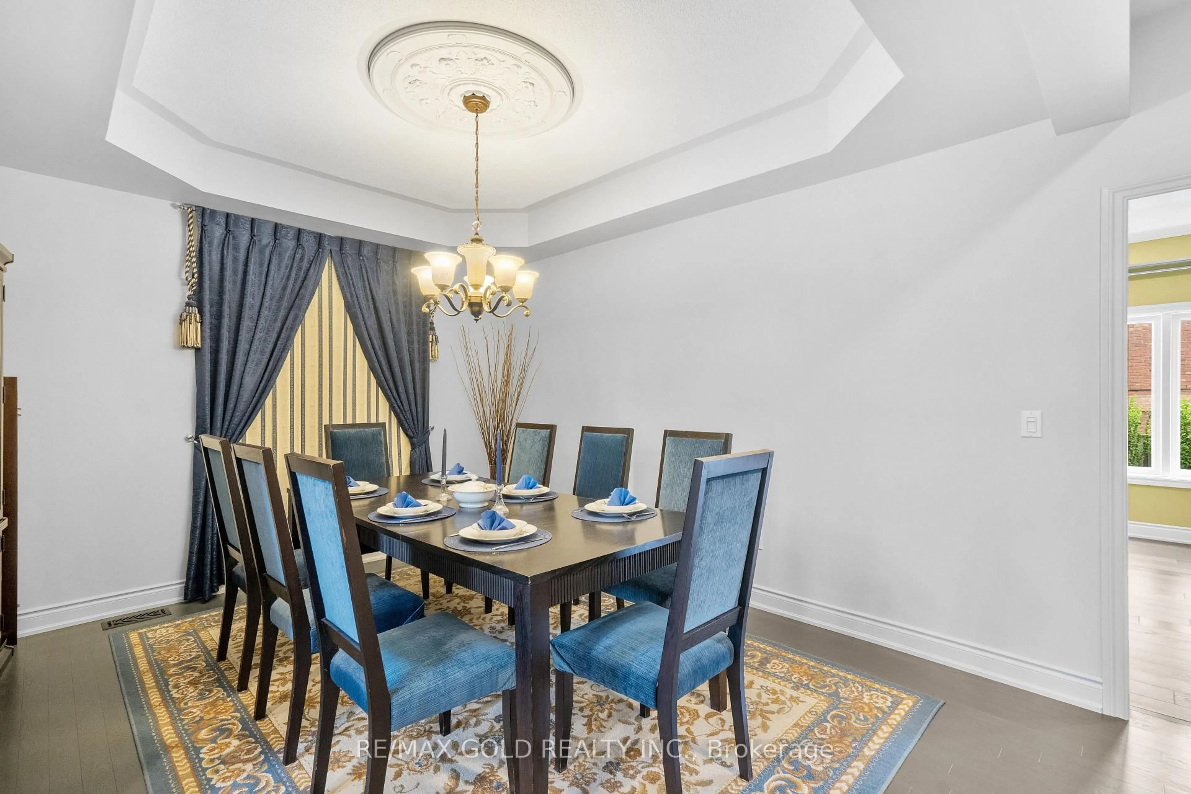 Dining room, unknown for 23 Darren Rd, Brampton Ontario L6P 1Z6