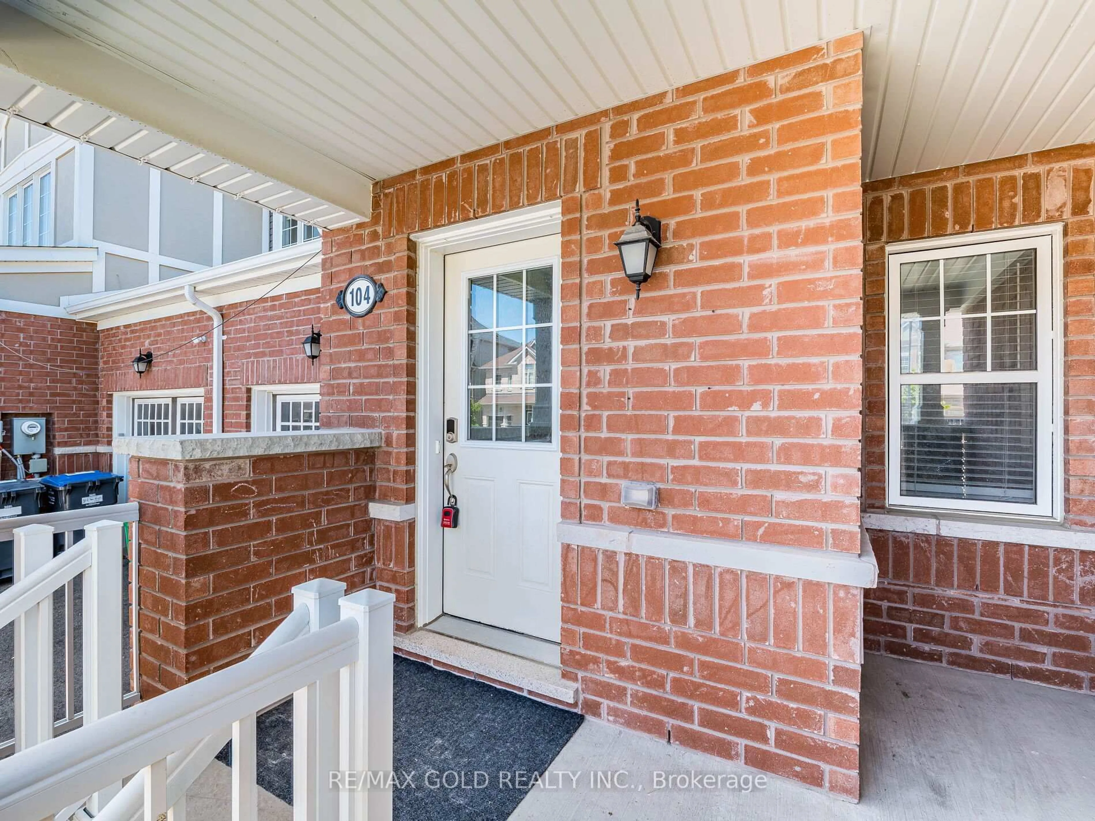 Home with brick exterior material, street for 104 Thornbush Blvd, Brampton Ontario L7A 4K1