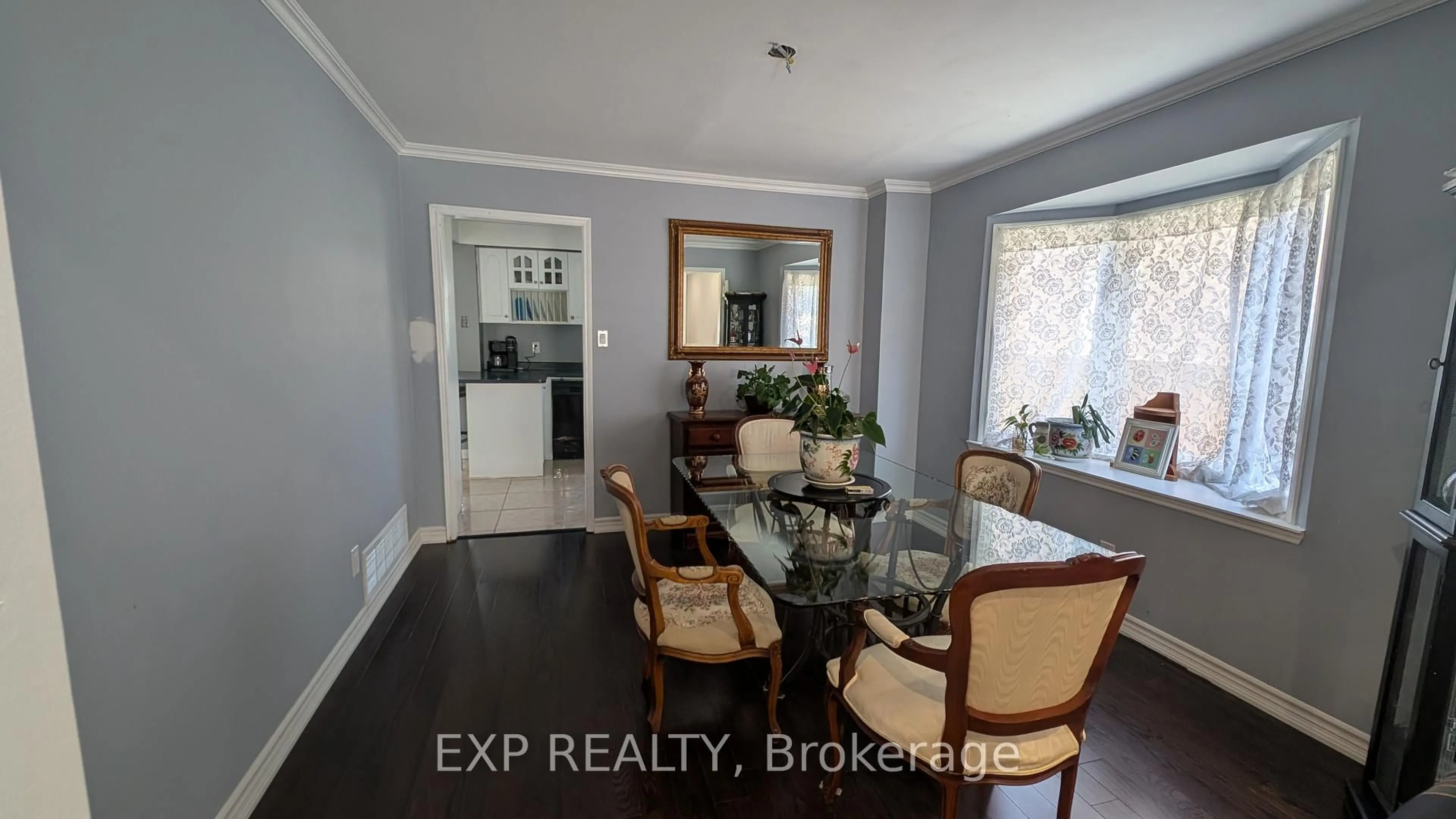 Dining room, unknown for 9 Corkett Dr, Brampton Ontario L6X 3H7