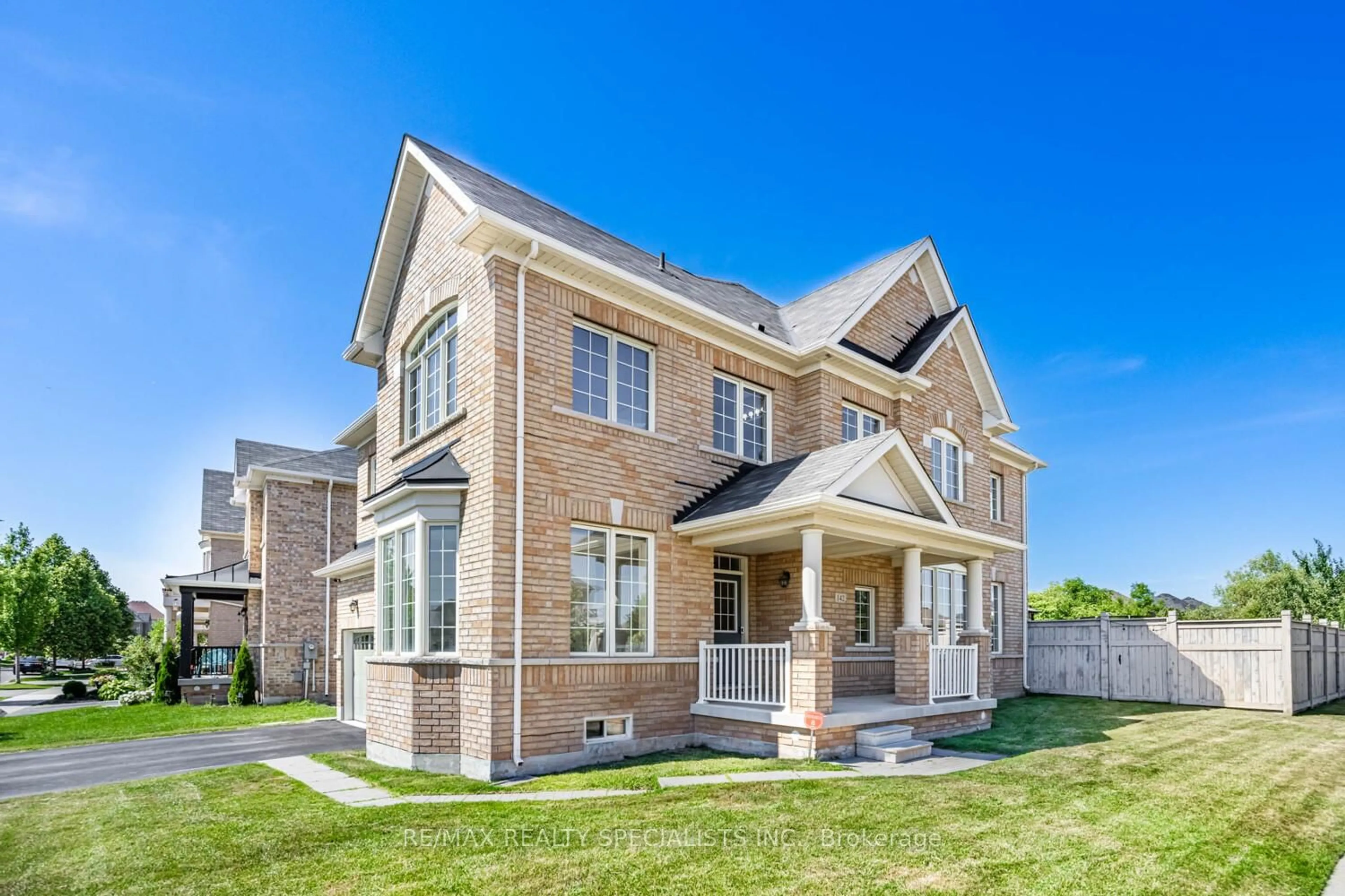 Home with brick exterior material, street for 142 Bonnie Braes Dr, Brampton Ontario L6Y 0W7