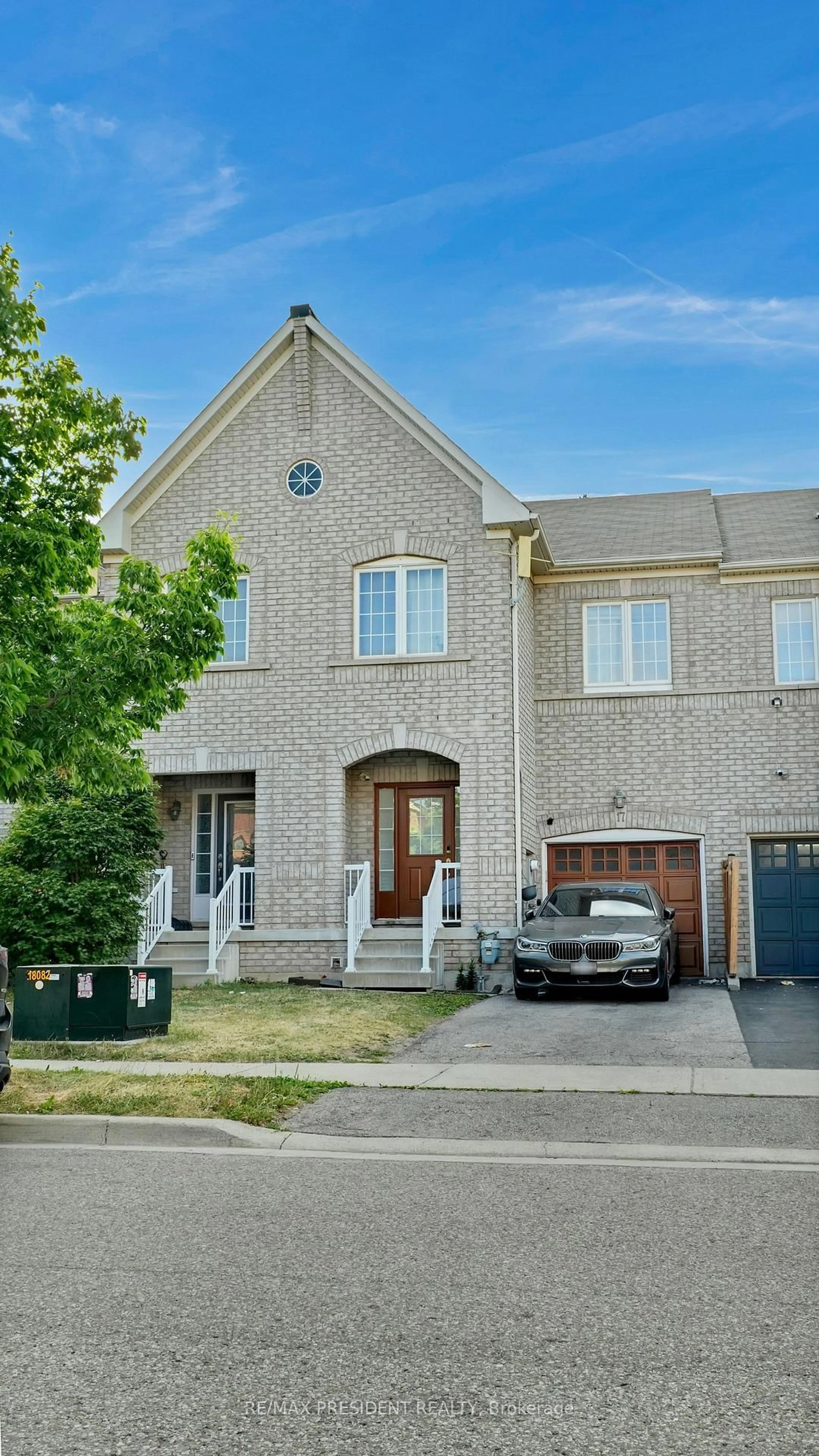 Home with brick exterior material, street for 17 Frenchpark Circ, Brampton Ontario L6X 0Y6