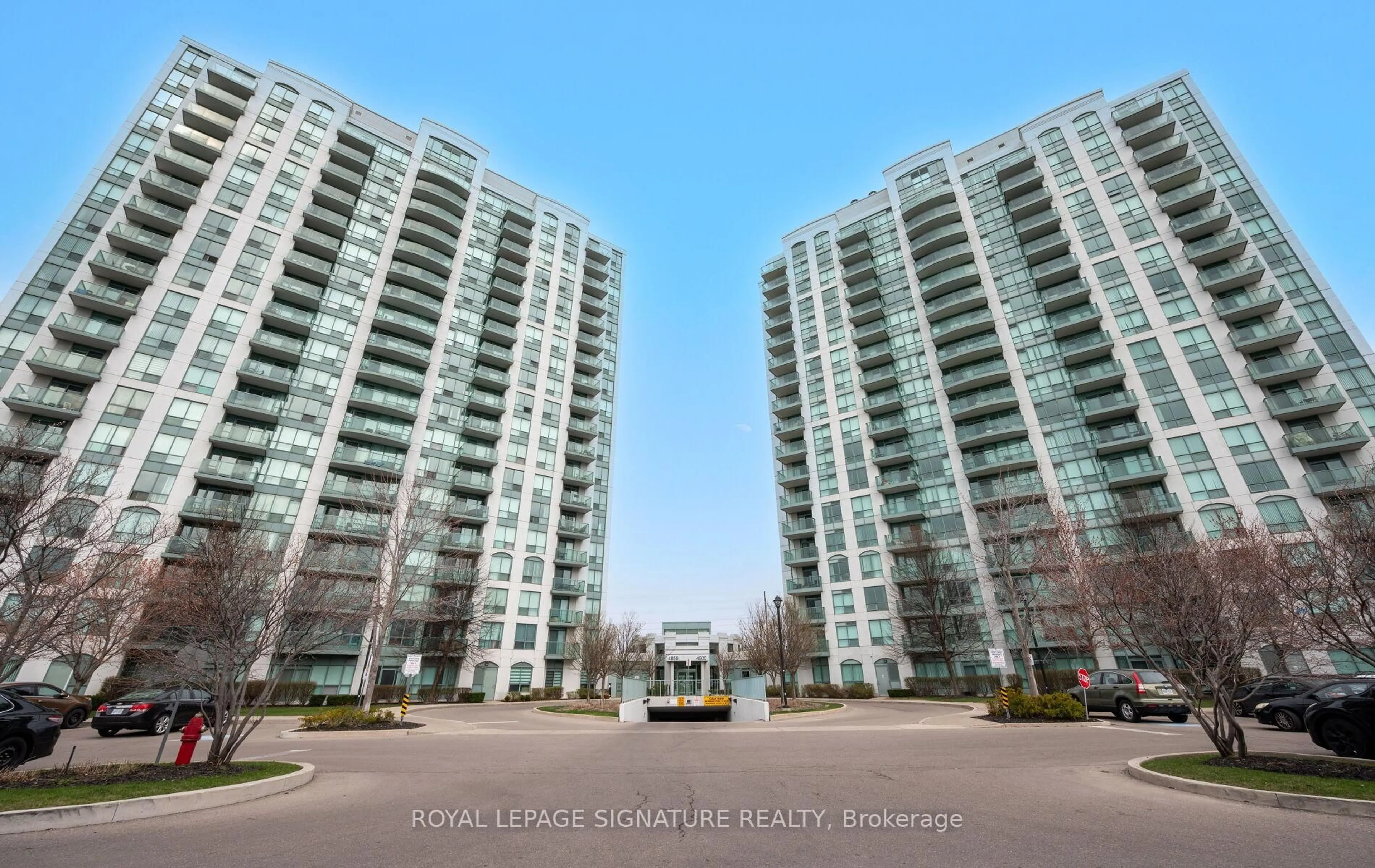 Blurry image for 4850 Glen Erin Dr #107, Mississauga Ontario L5M 7S1