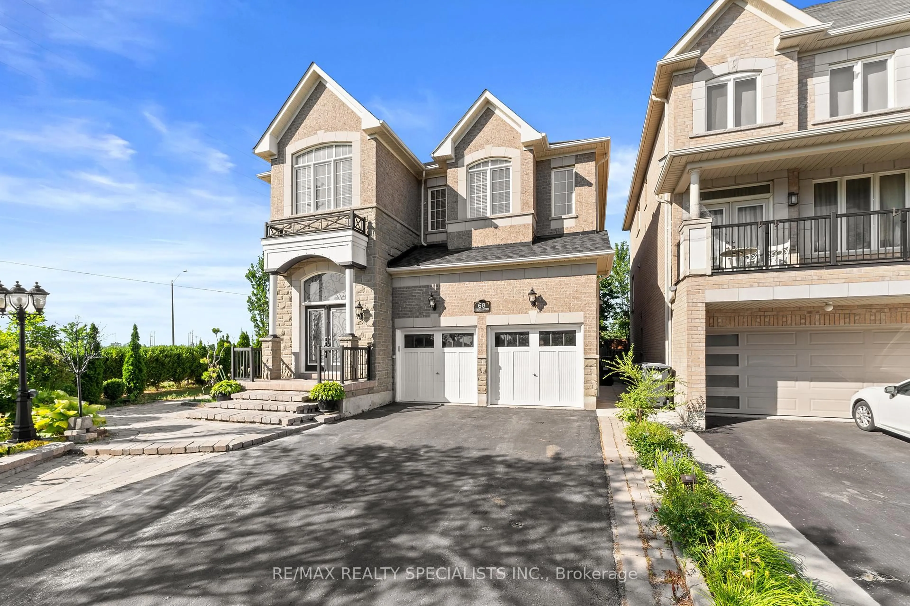 Home with brick exterior material, street for 68 Everingham Circ, Brampton Ontario L6R 0R7