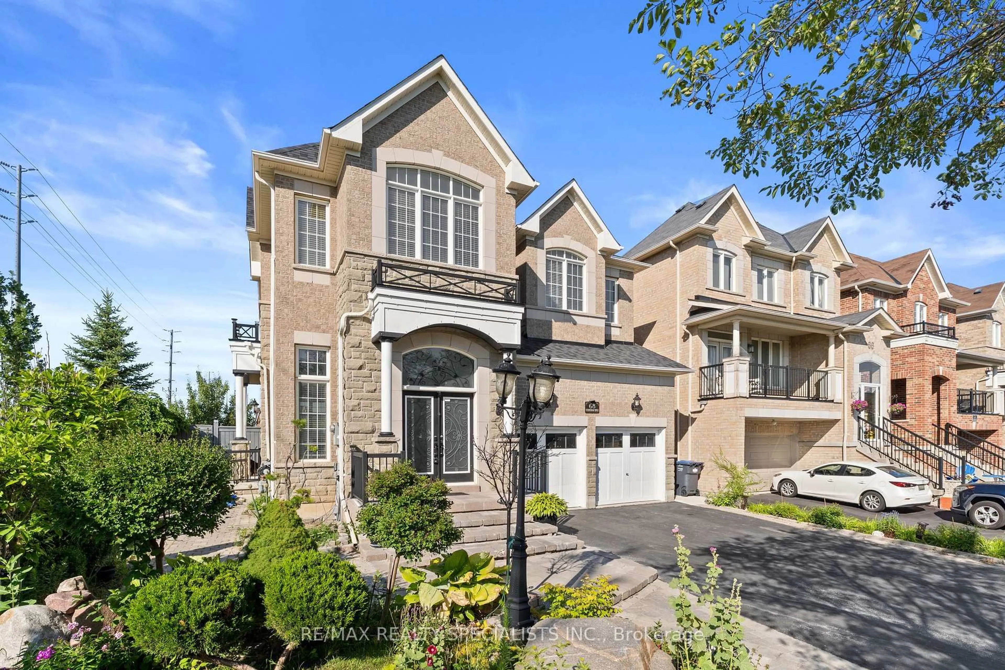 Home with brick exterior material, street for 68 Everingham Circ, Brampton Ontario L6R 0R7