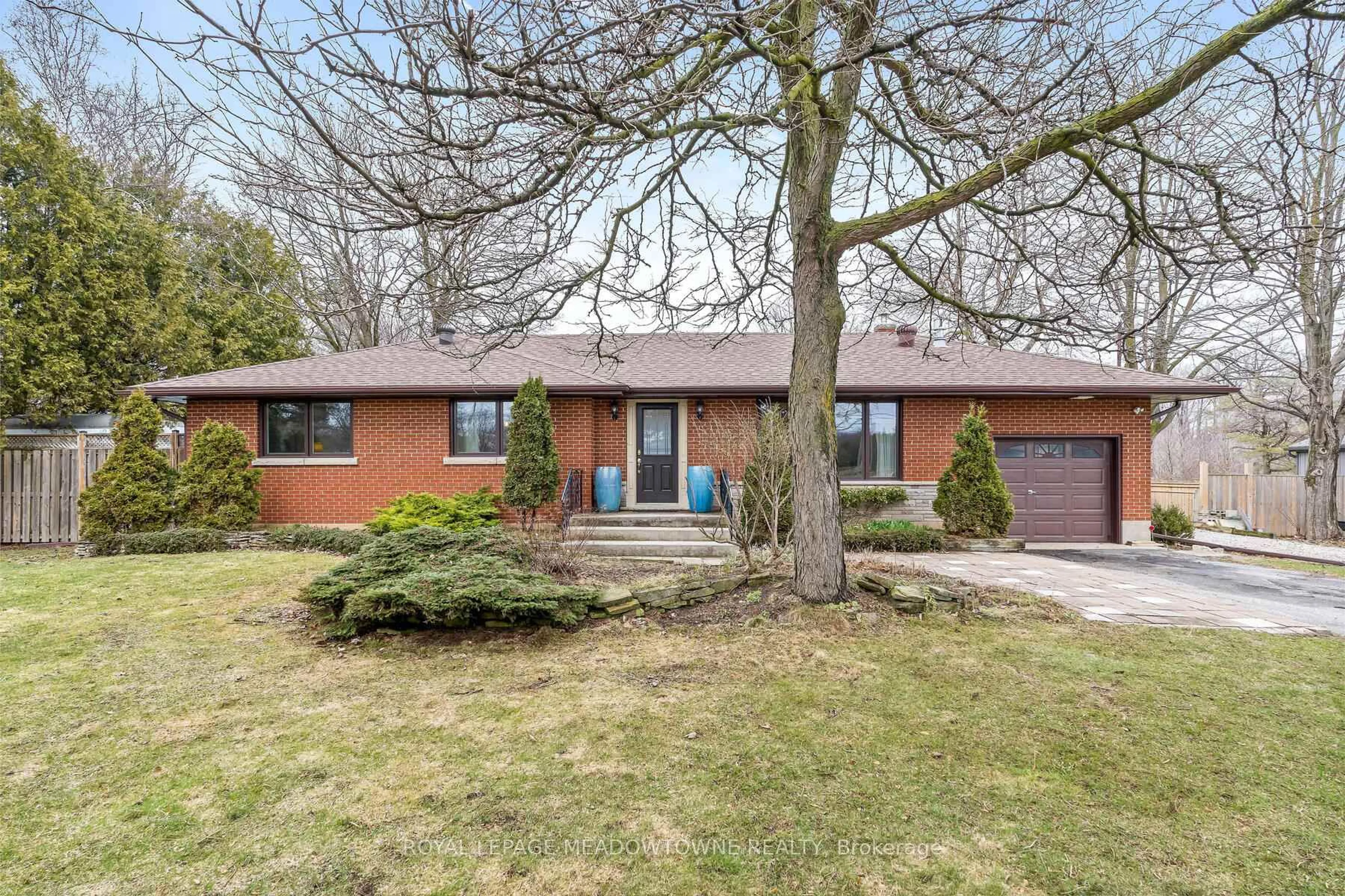 Home with brick exterior material, street for 11317 Regional Road 25, Halton Hills Ontario L7J 2M1