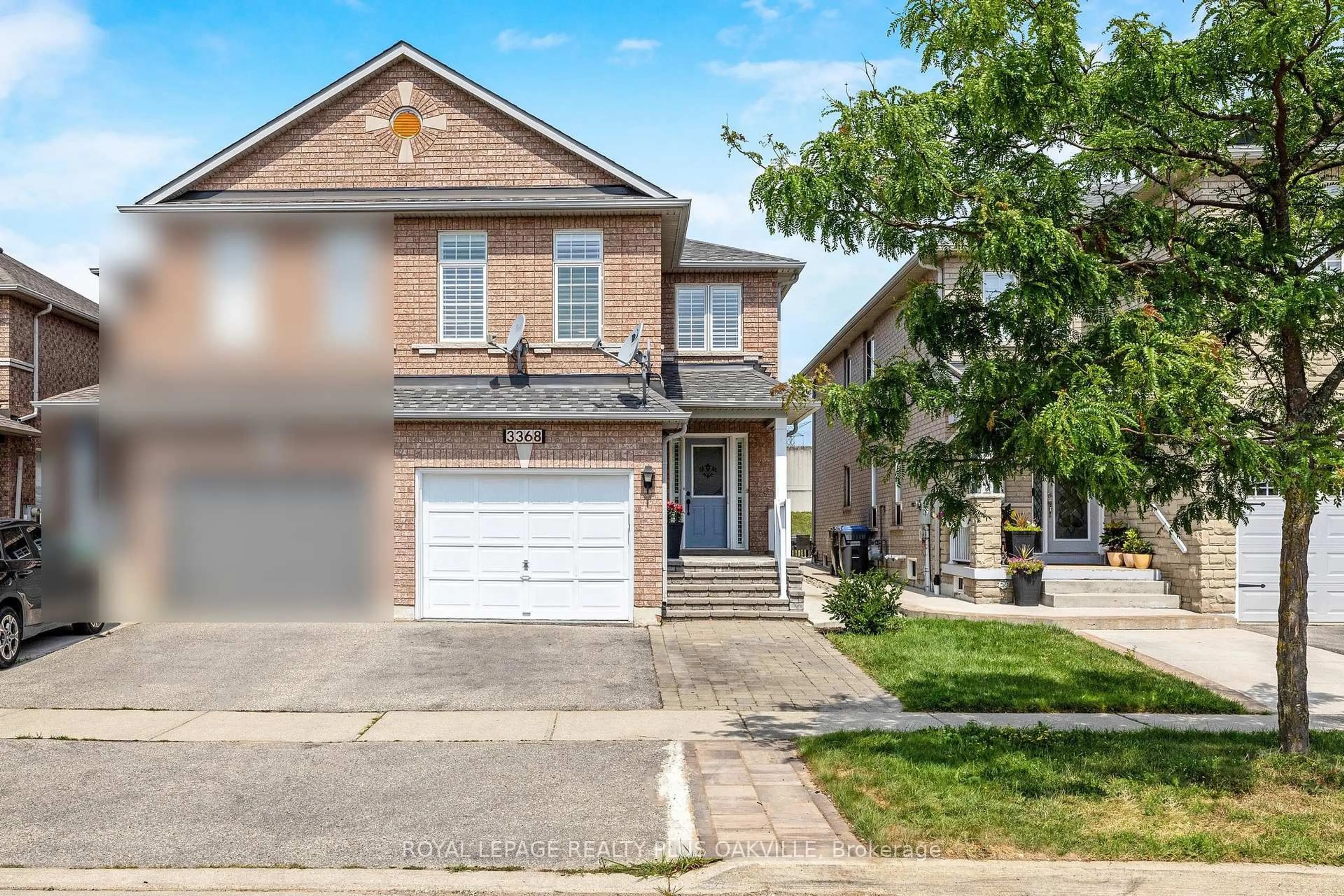 Home with brick exterior material, street for 3368 Crimson King Circ, Mississauga Ontario L5N 8N1