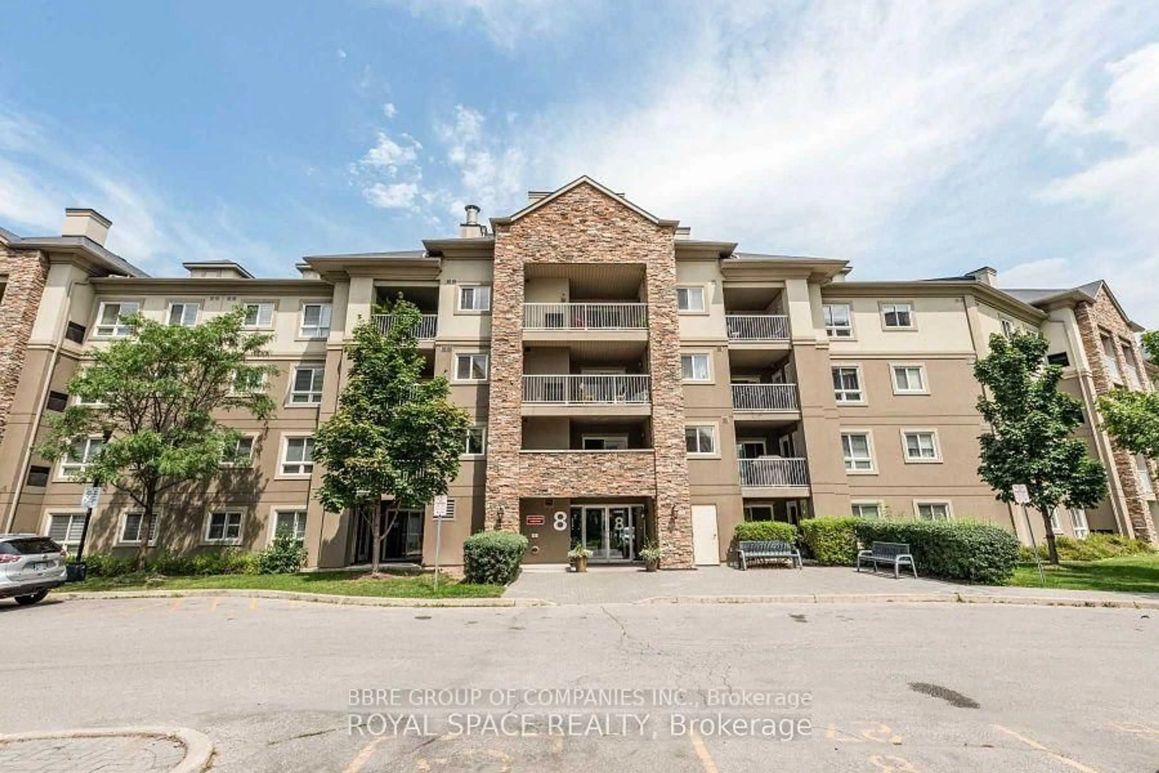 A pic from outside/outdoor area/front of a property/back of a property/a pic from drone, unknown for 8 Dayspring Circ #1321, Brampton Ontario L6P 2Z5