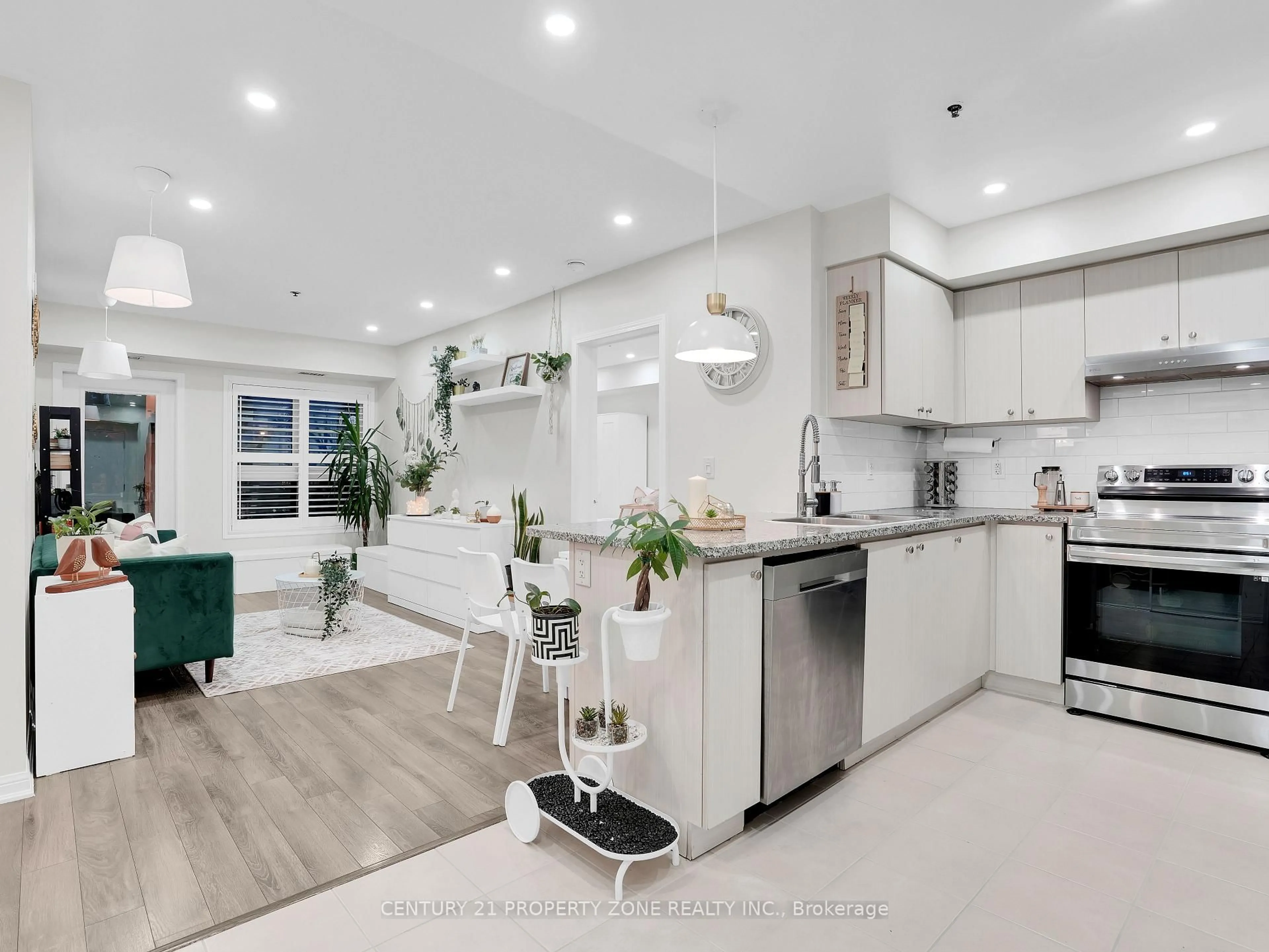 Open concept kitchen, unknown for 70 Baycliffe Cres #205, Brampton Ontario L7A 0Z5