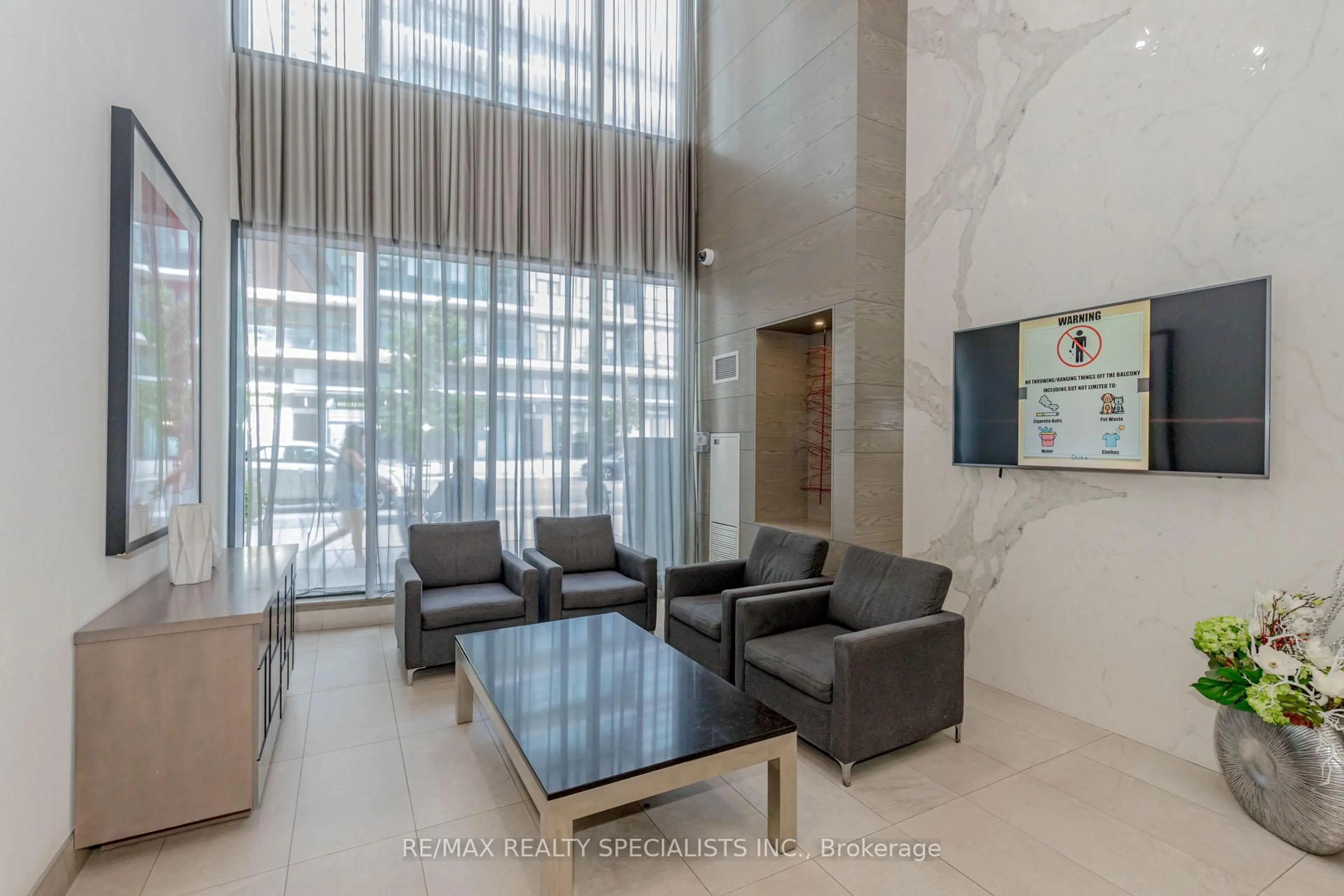 Lobby for 510 Curran Pl #3008, Mississauga Ontario L5B 0G4