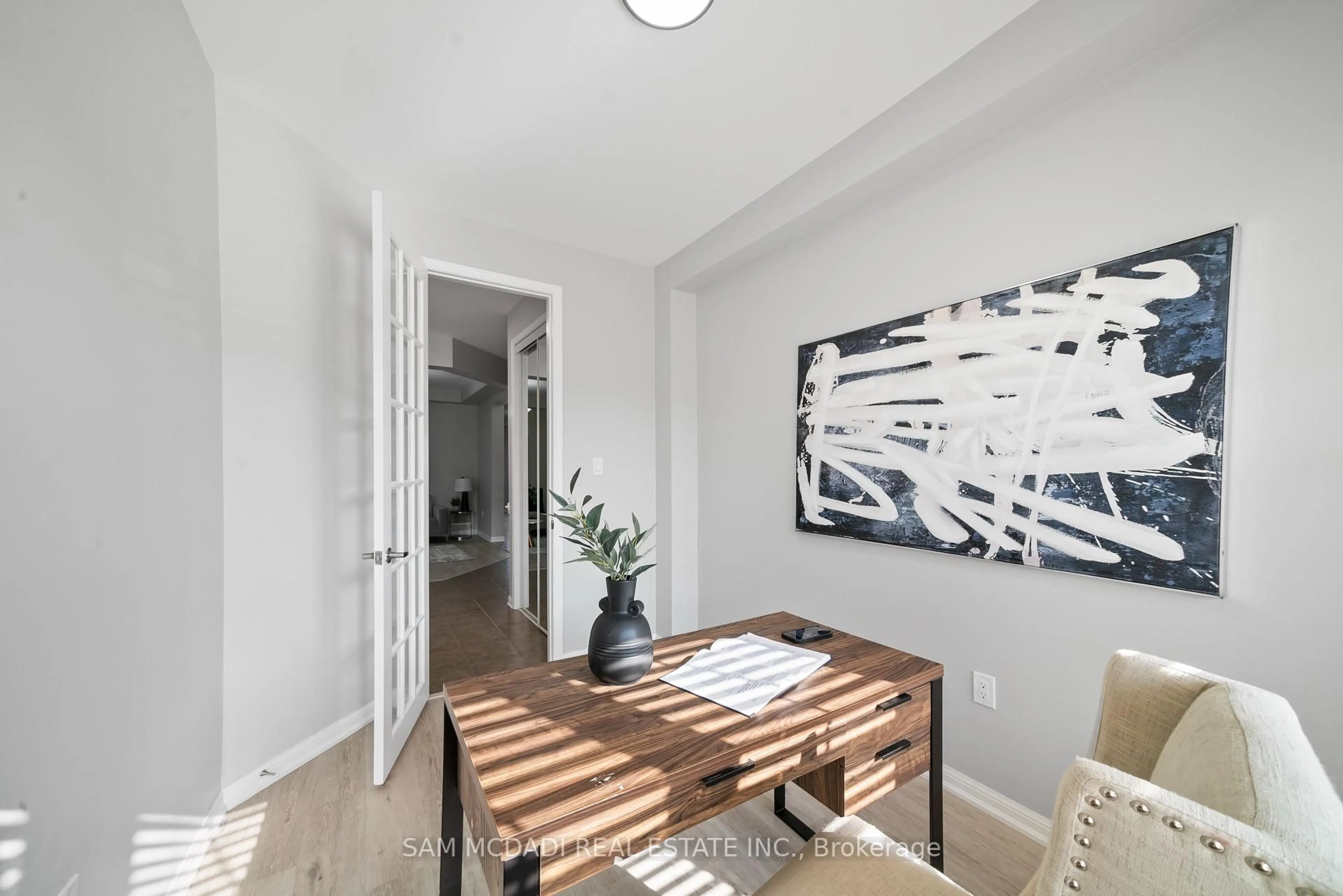 Dining room, unknown for 73 Miracle Tr, Brampton Ontario L7A 0Y8