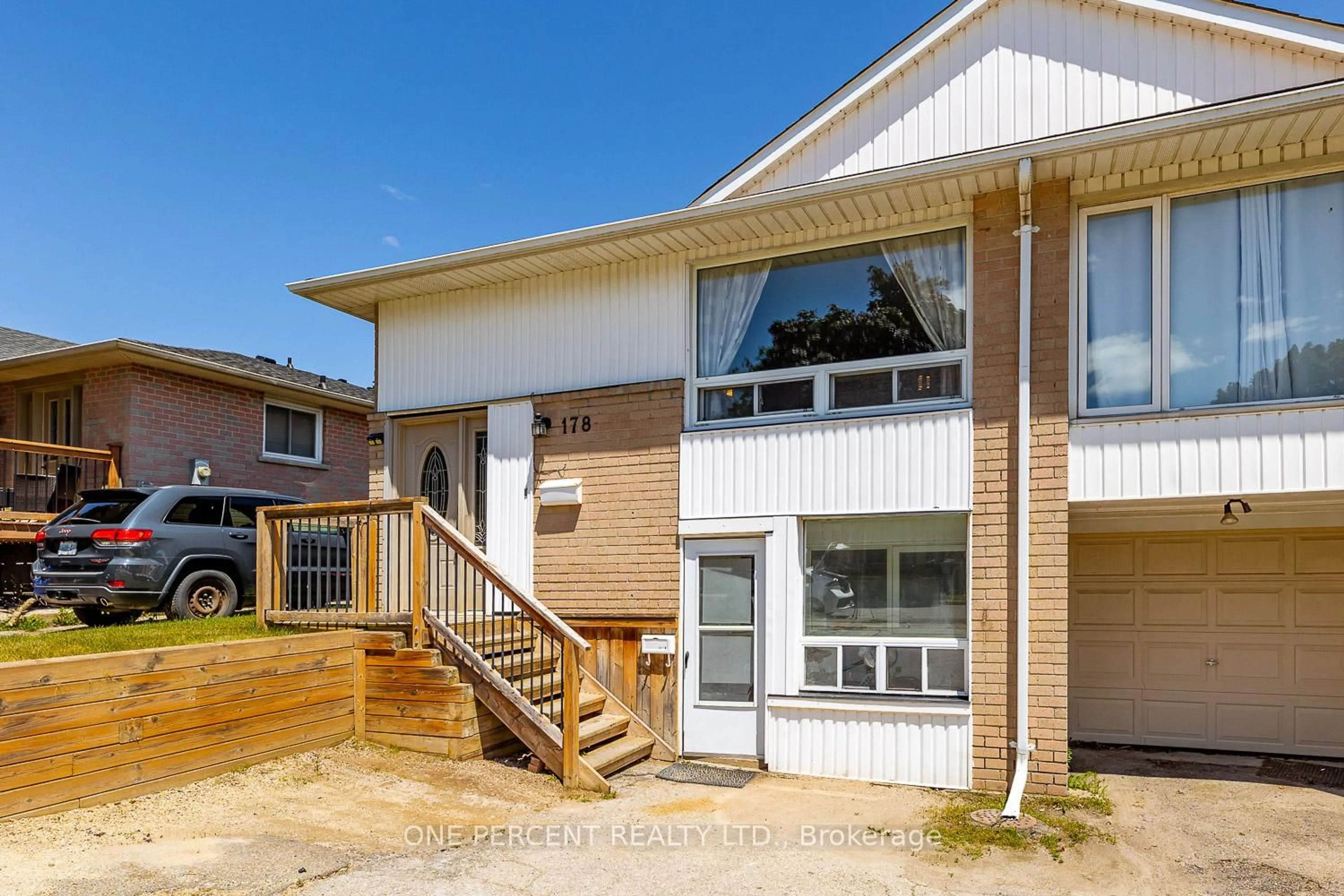 Unknown for 178 Burbank Cres, Orangeville Ontario L9W 3H8