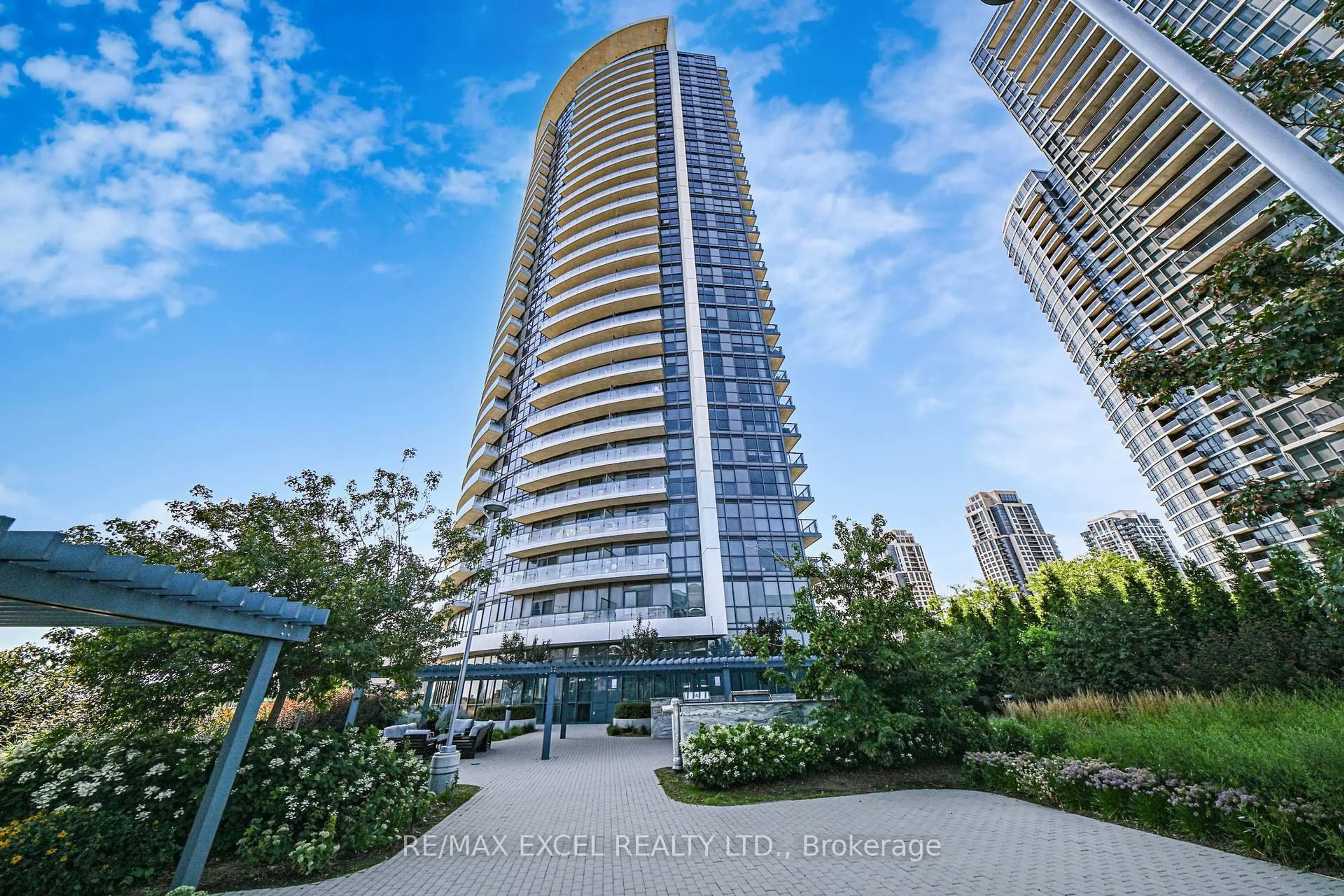 A pic from outside/outdoor area/front of a property/back of a property/a pic from drone, water/lake/river/ocean view for 30 Gibbs Rd #1708, Toronto Ontario M9B 0E4