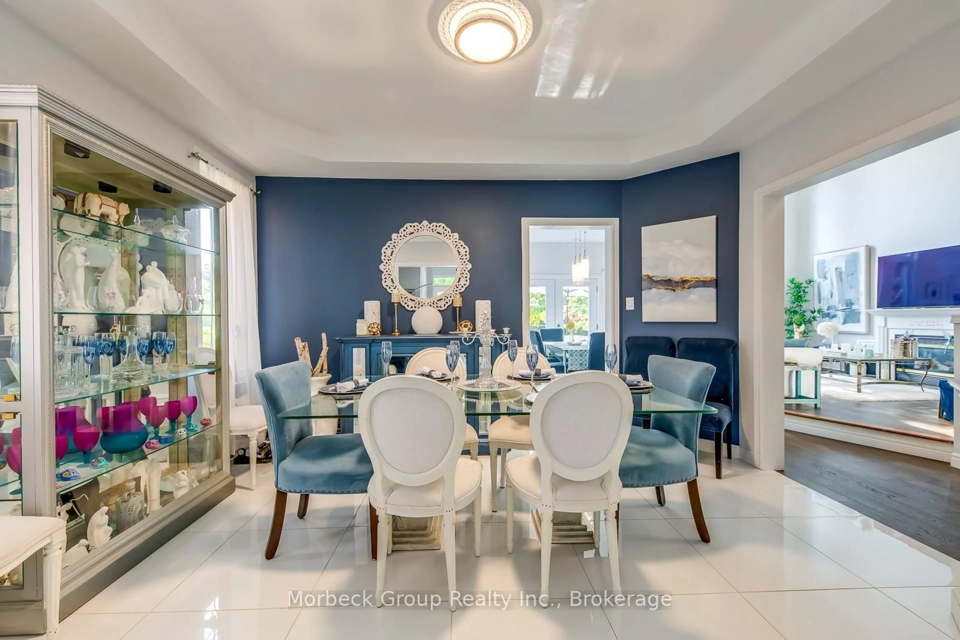 Dining room, ceramic/tile floor for 1436 Gulledge Tr, Oakville Ontario L6M 3Z8