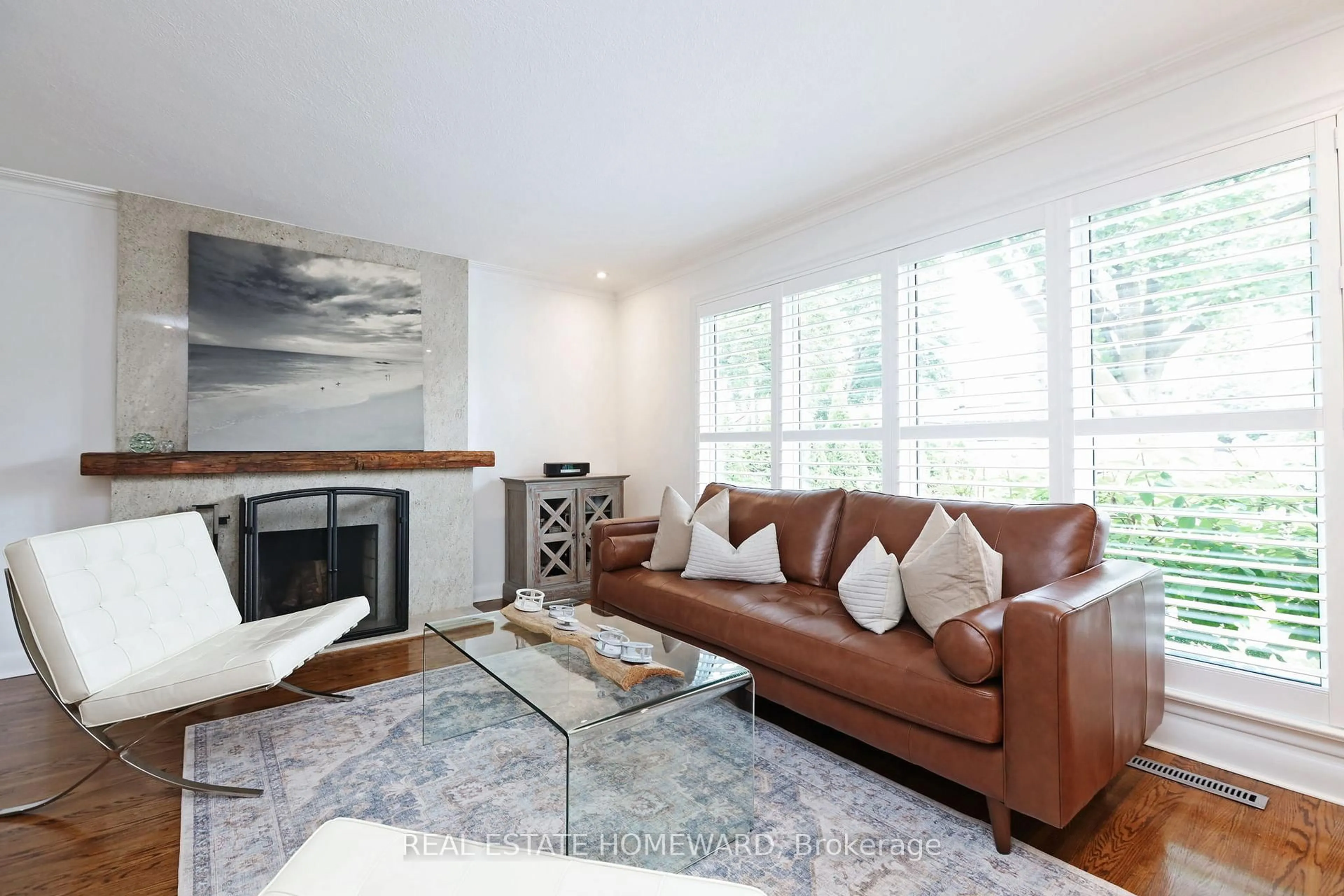 Living room with furniture, unknown for 49 Greenfield Dr, Toronto Ontario M9B 1H2