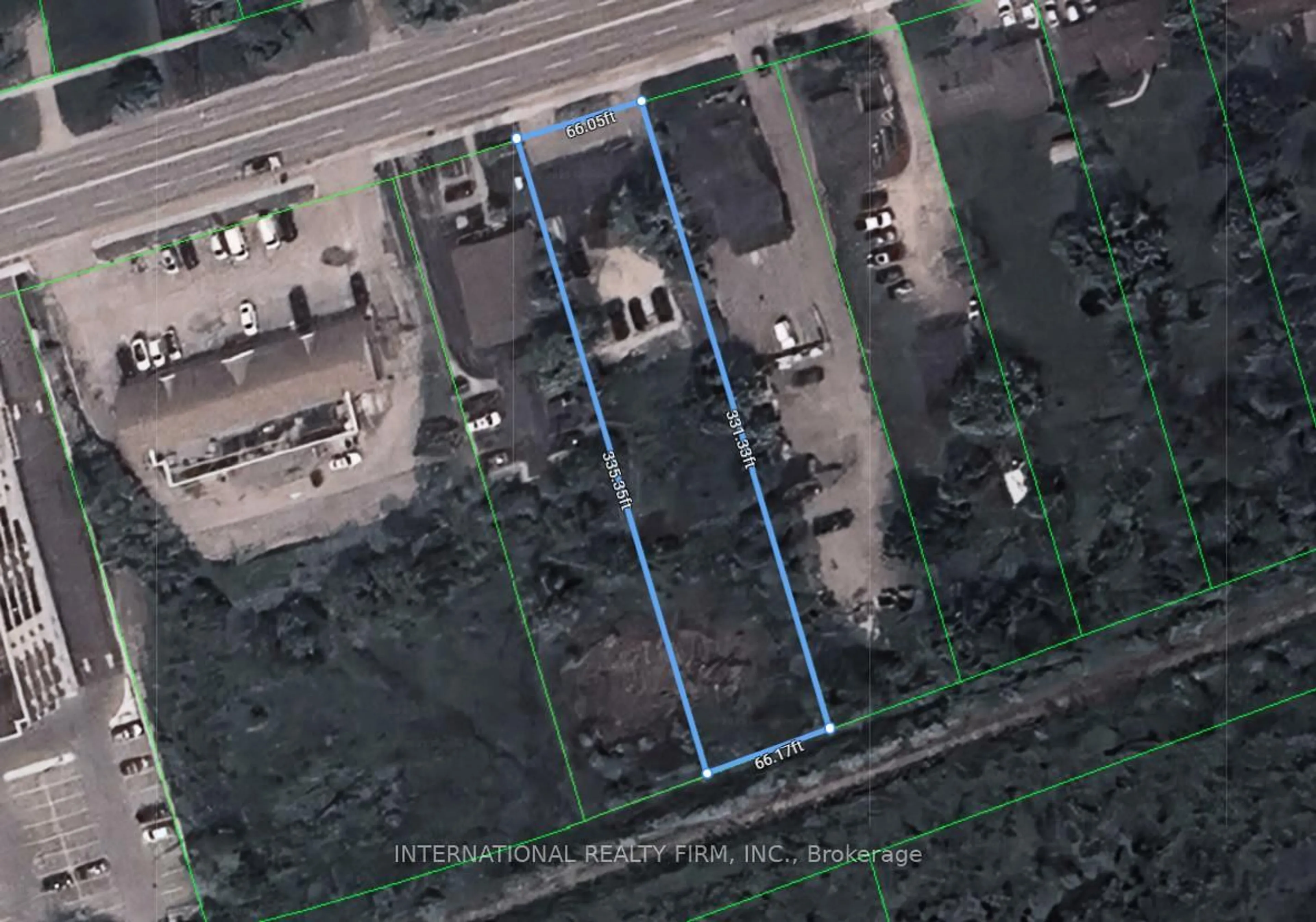 A pic from outside/outdoor area/front of a property/back of a property/a pic from drone, street for 304 Broadway, Orangeville Ontario L9W 1L3