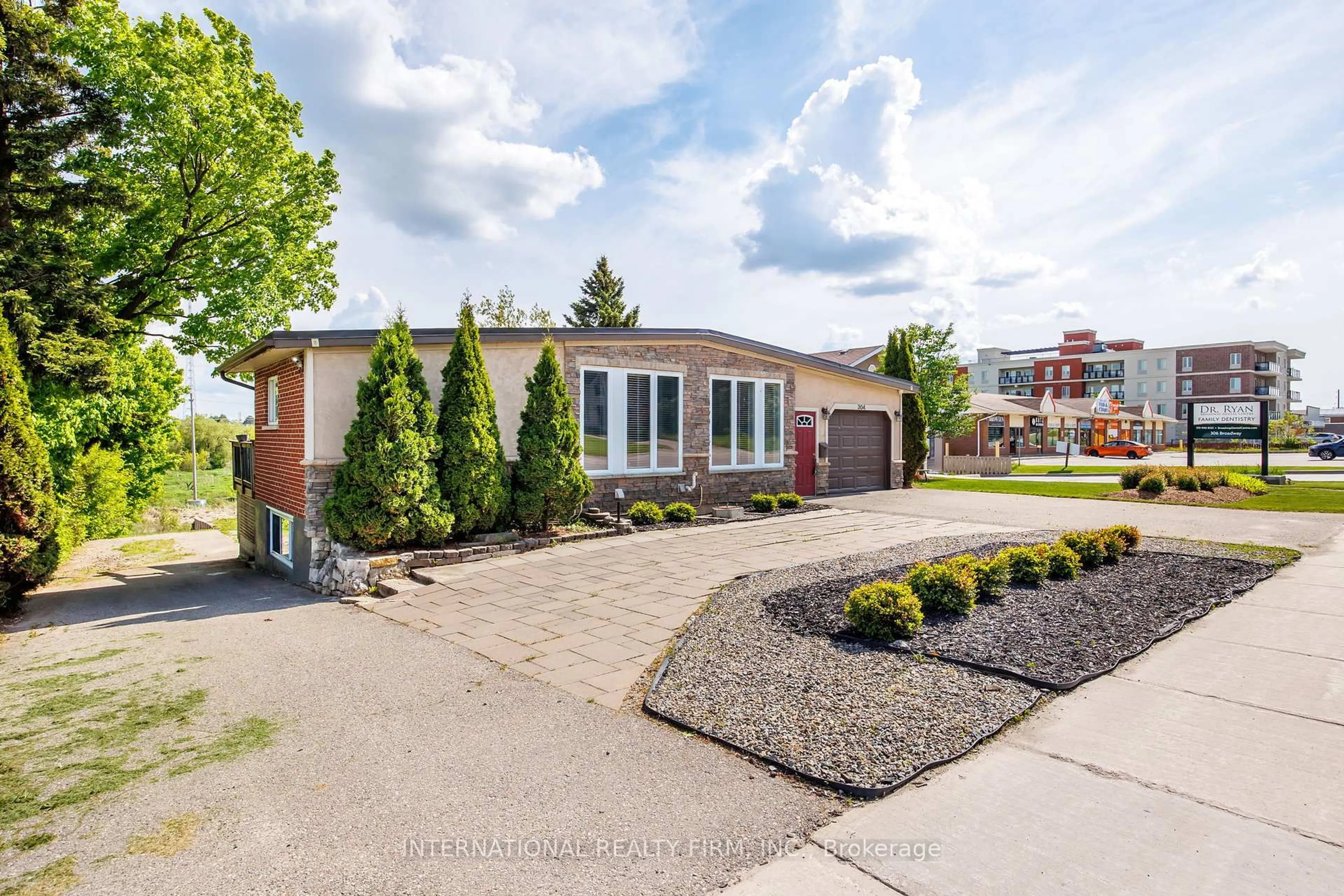 Home with brick exterior material, street for 304 Broadway, Orangeville Ontario L9W 1L3