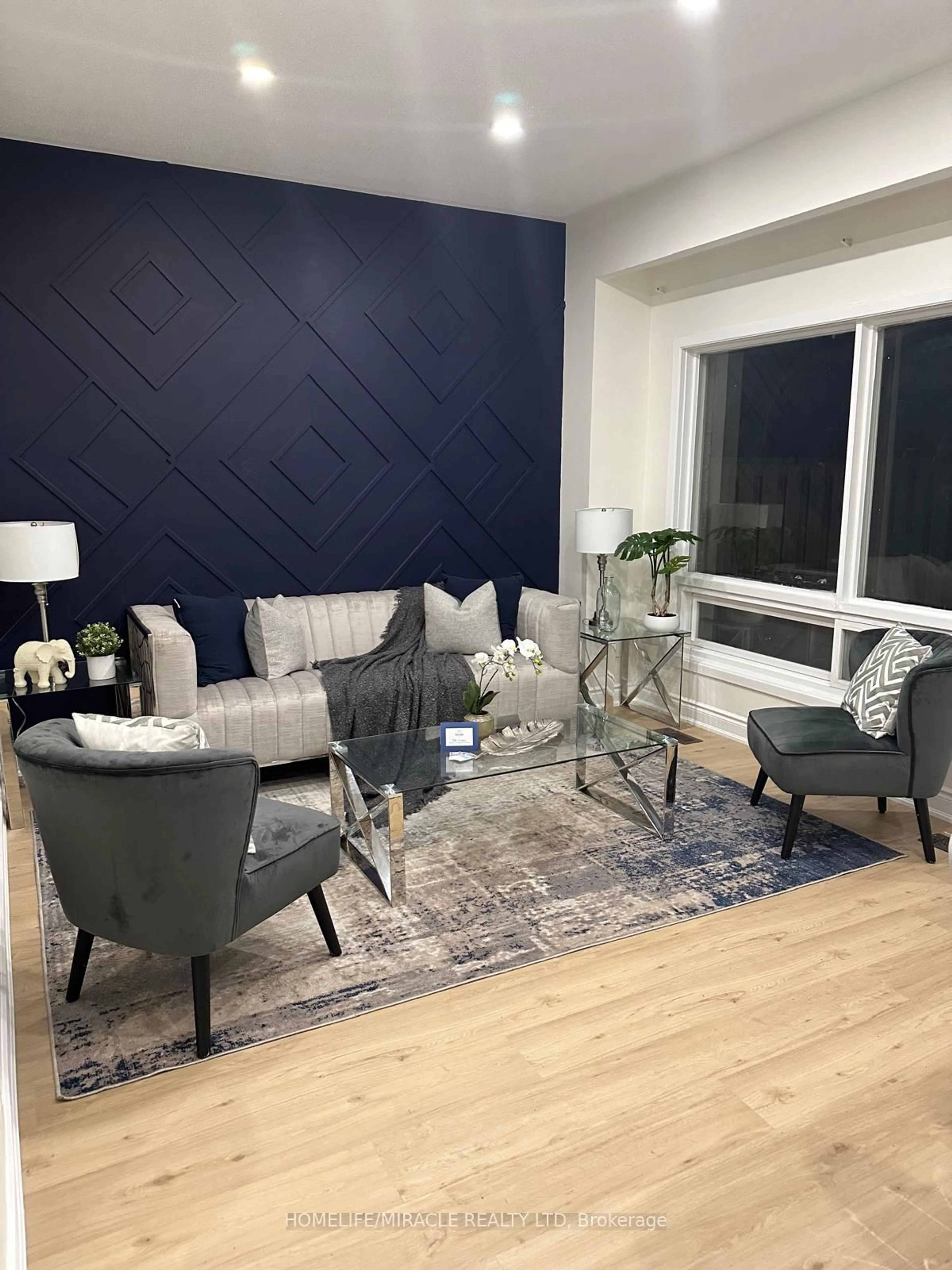 Living room with furniture, unknown for 43 Lexington Ave #41, Toronto Ontario M9V 2G4