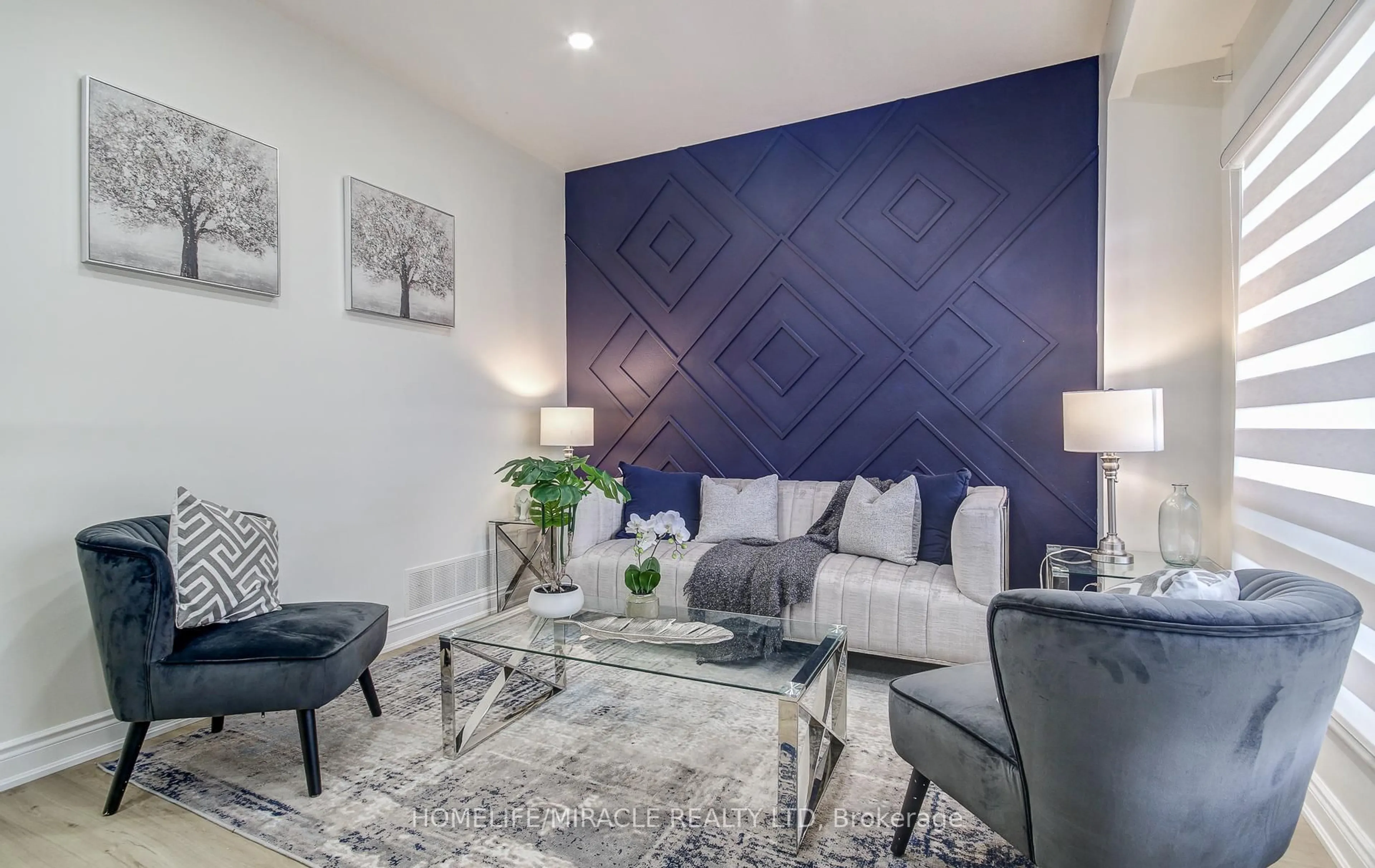 Living room with furniture, unknown for 43 Lexington Ave #41, Toronto Ontario M9V 2G4