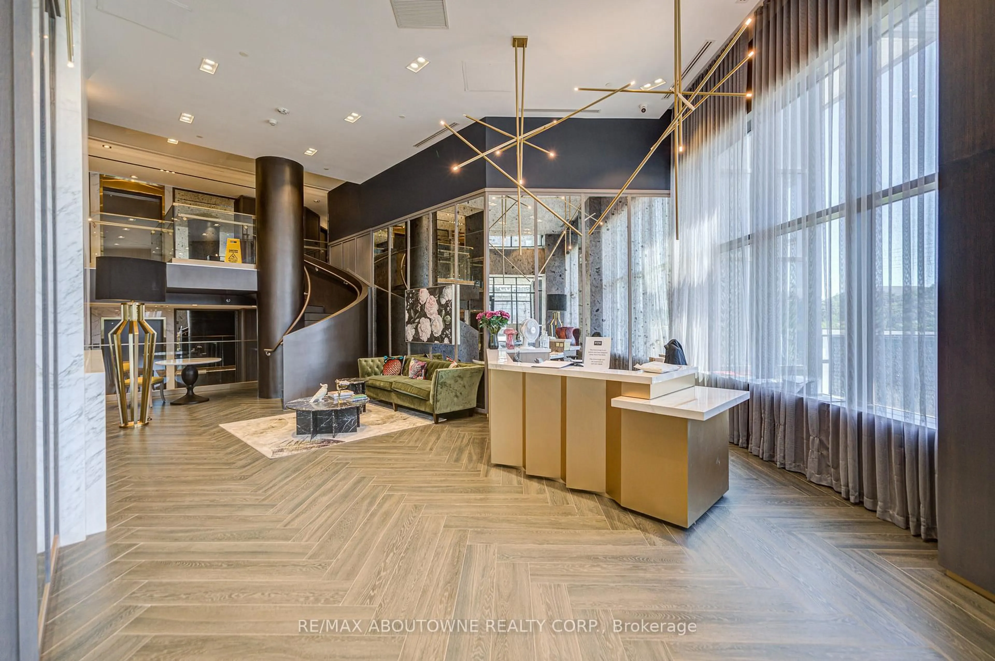 Lobby for 395 Dundas St #234, Oakville Ontario L6M 5R8