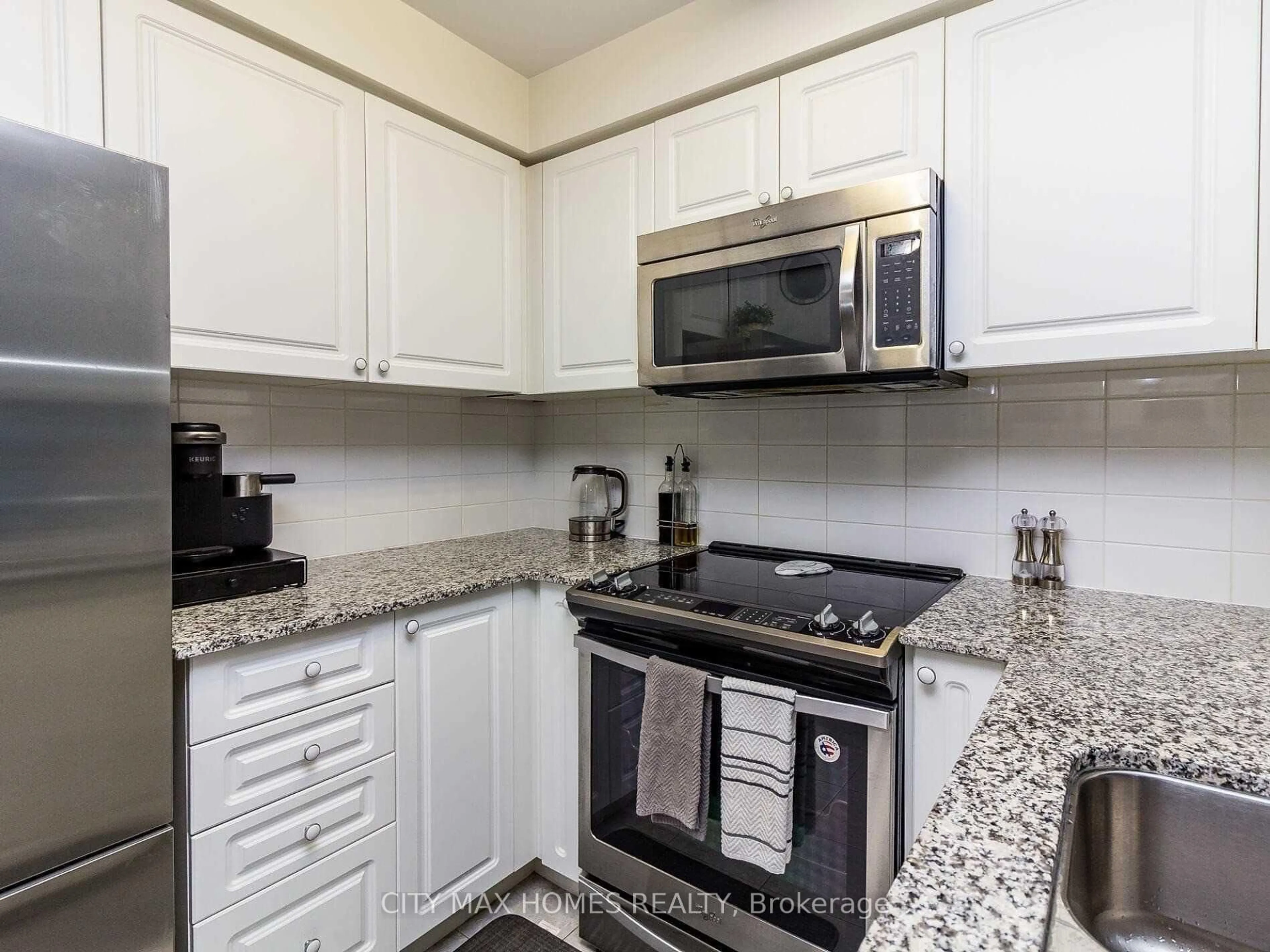 Standard kitchen, ceramic/tile floor for 50 Via Rosedale Way #116, Brampton Ontario L6R 3Z7