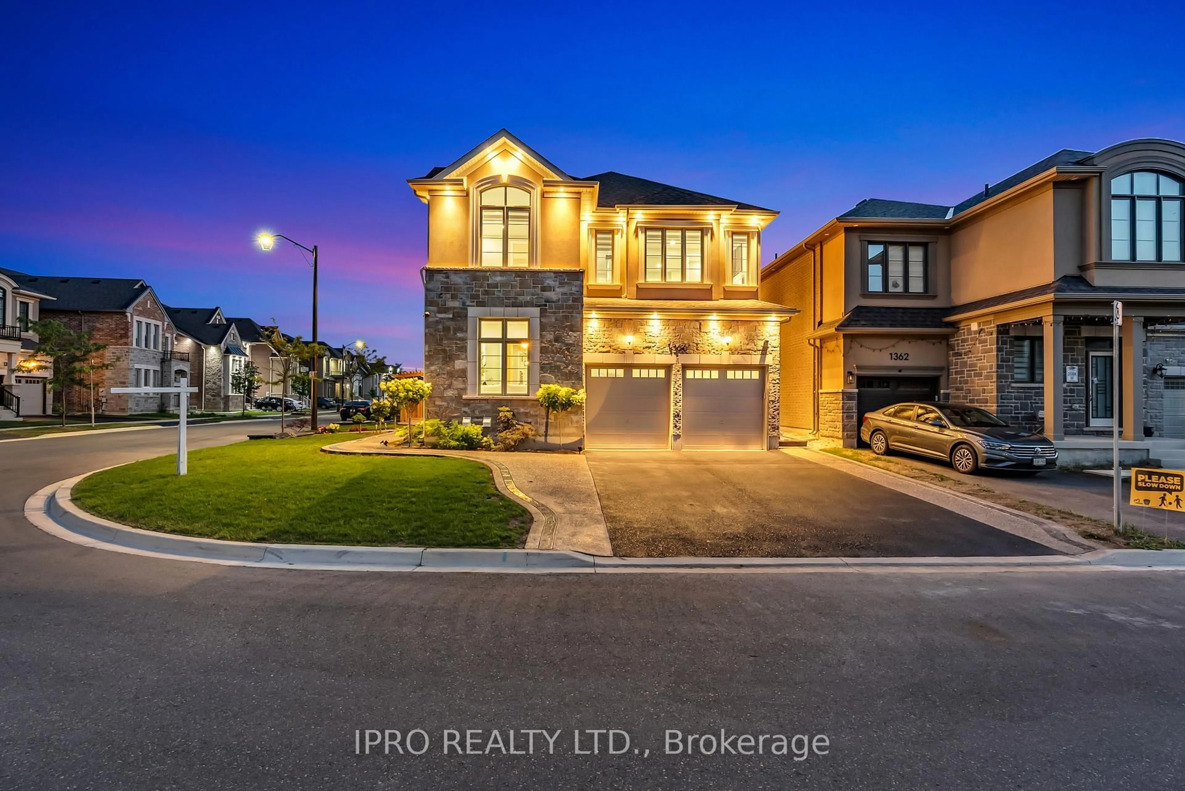Unknown for 1366 Lobelia Cres, Milton Ontario L9T 2X5