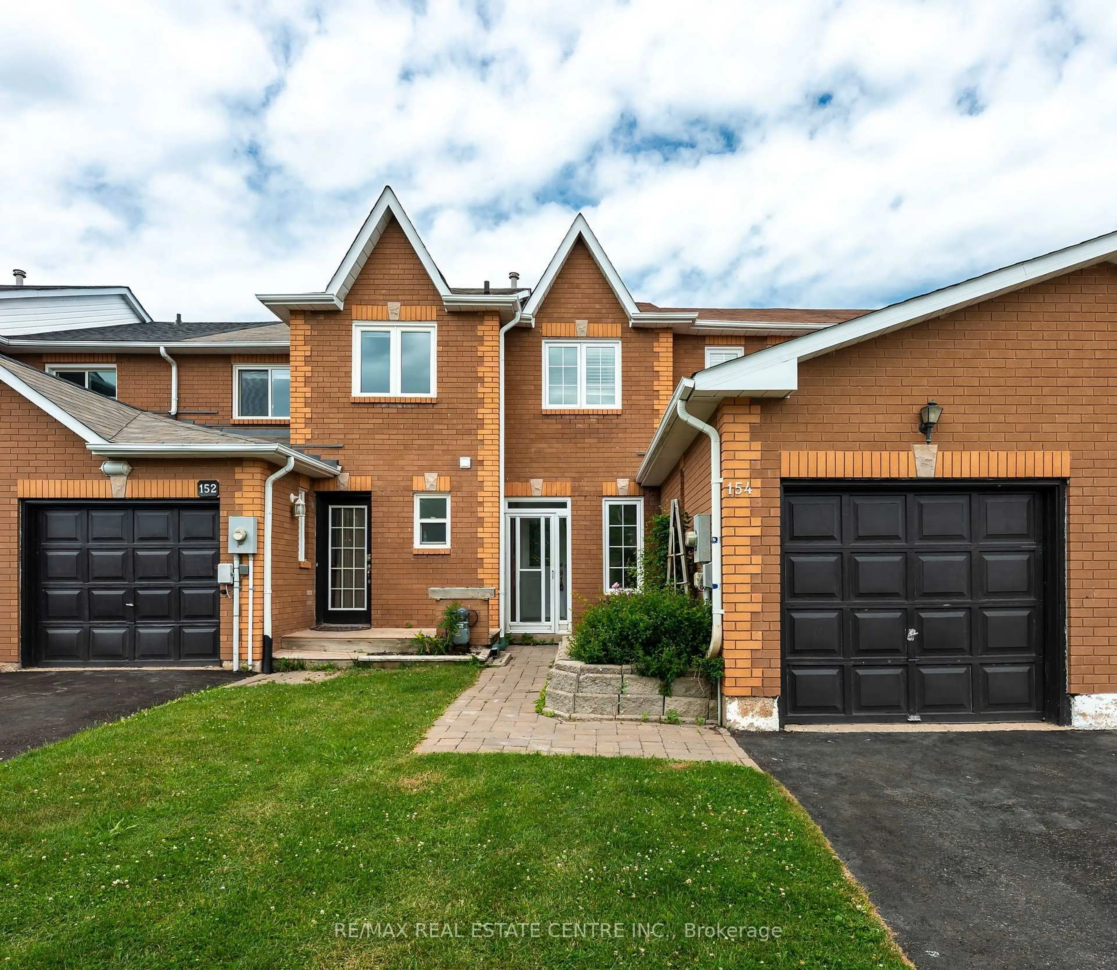 Home with brick exterior material, street for 154 Howard Cres, Orangeville Ontario L9W 4W3