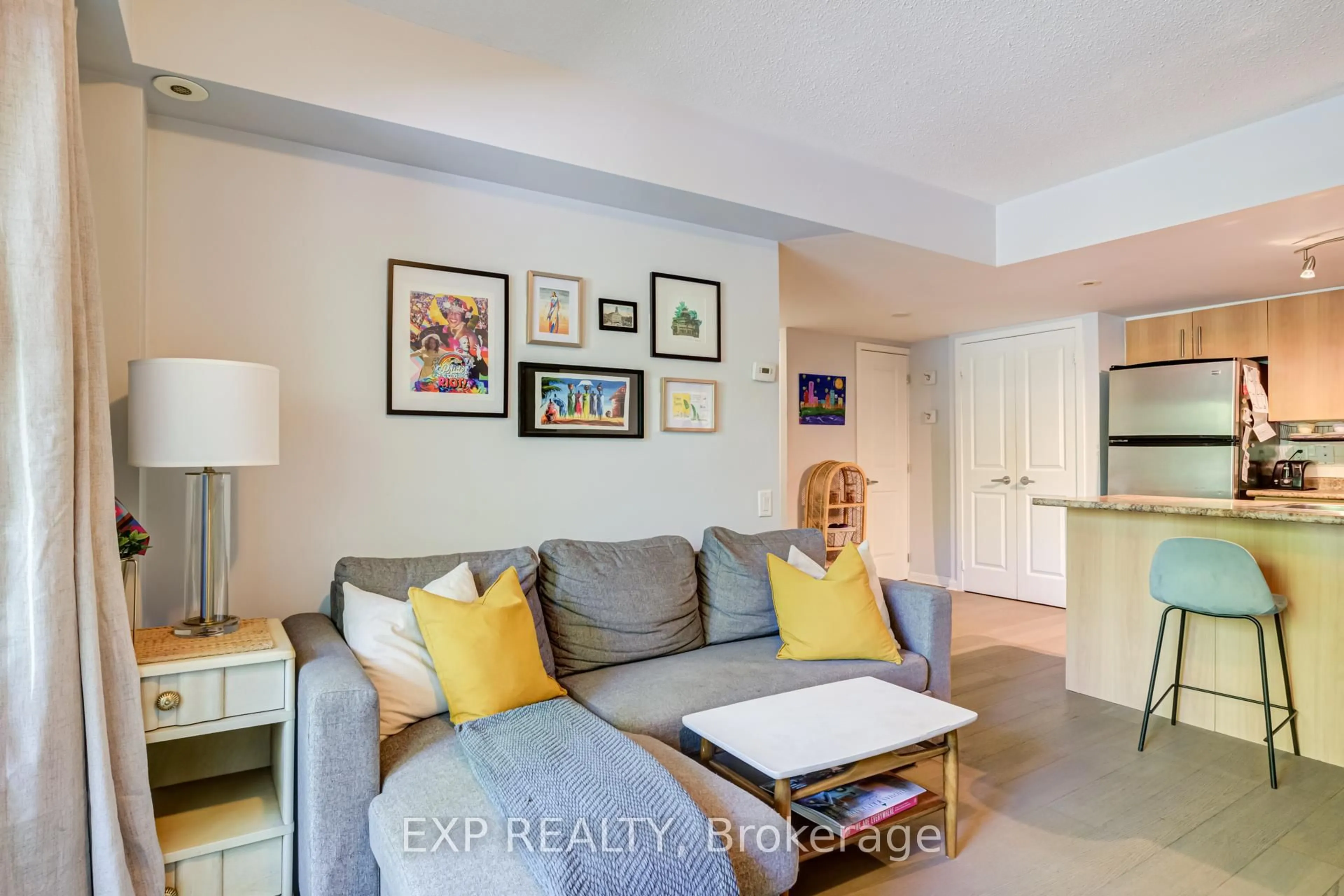 Living room with furniture, unknown for 93 The Queensway #TH23, Toronto Ontario M9N 2H5