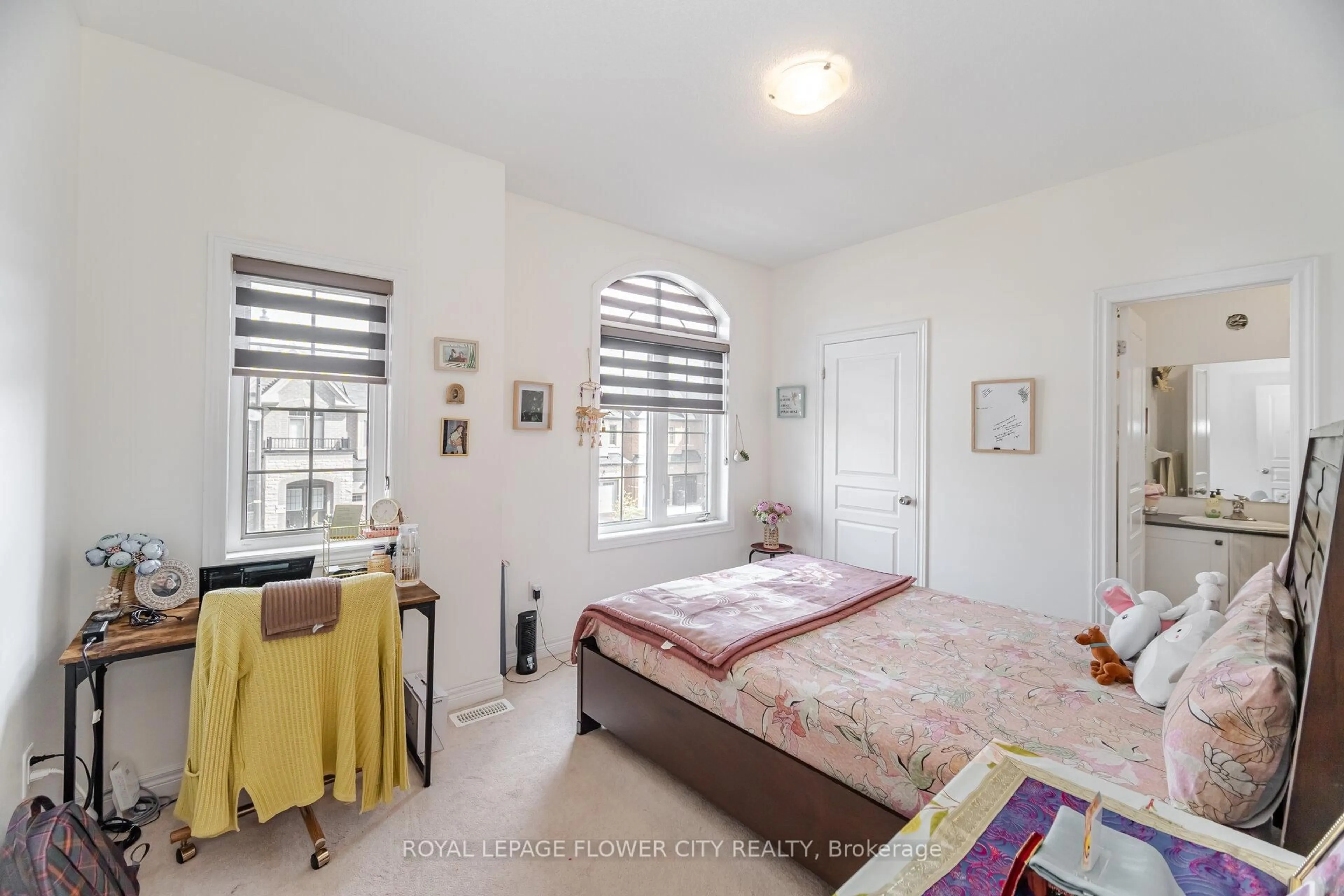 A pic of a room for 31 O'Connor Cres, Brampton Ontario L7A 5A6