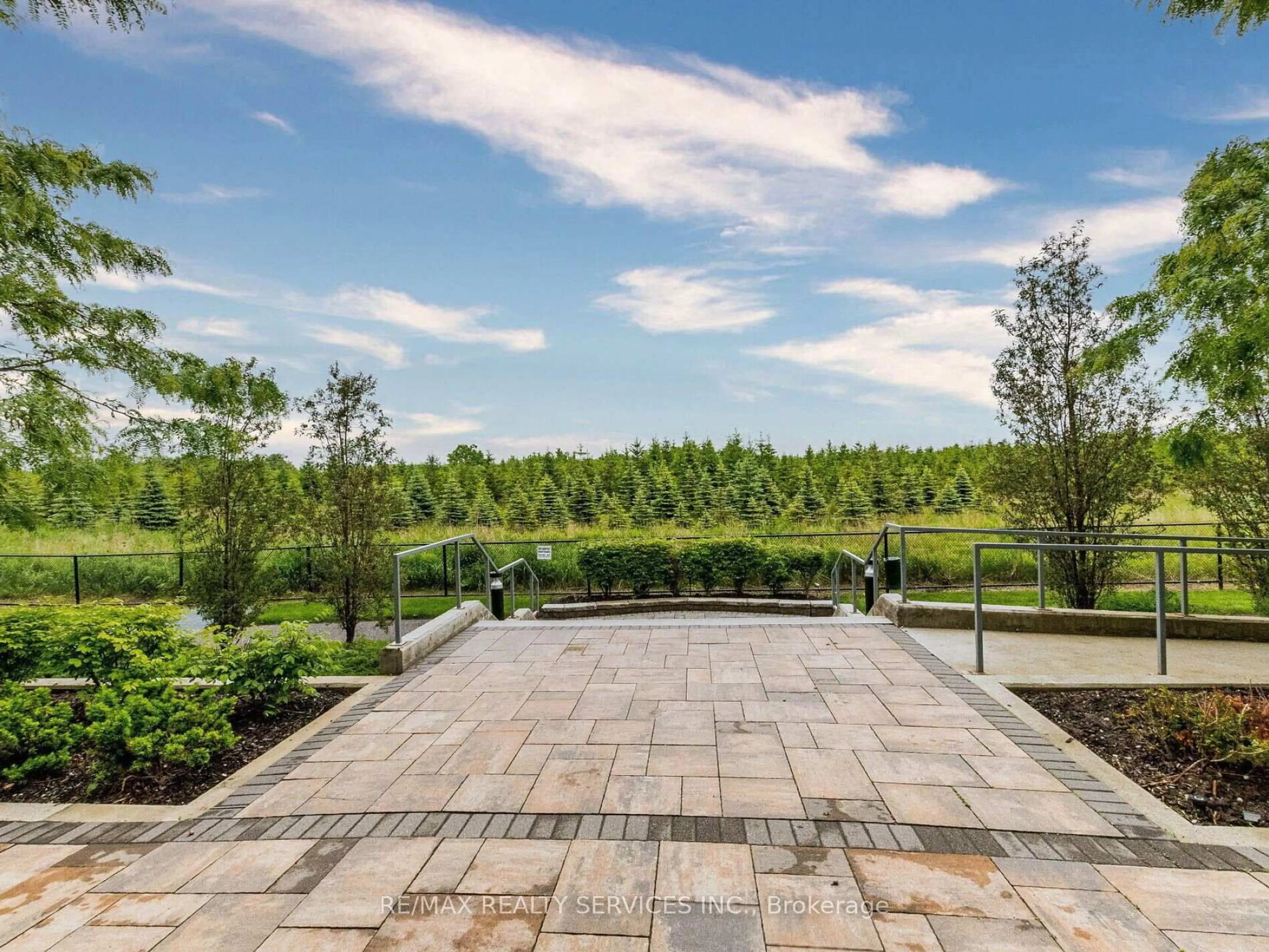 Patio, water/lake/river/ocean view for 65 Yorkland Blvd #407, Brampton Ontario L4C 9Z4