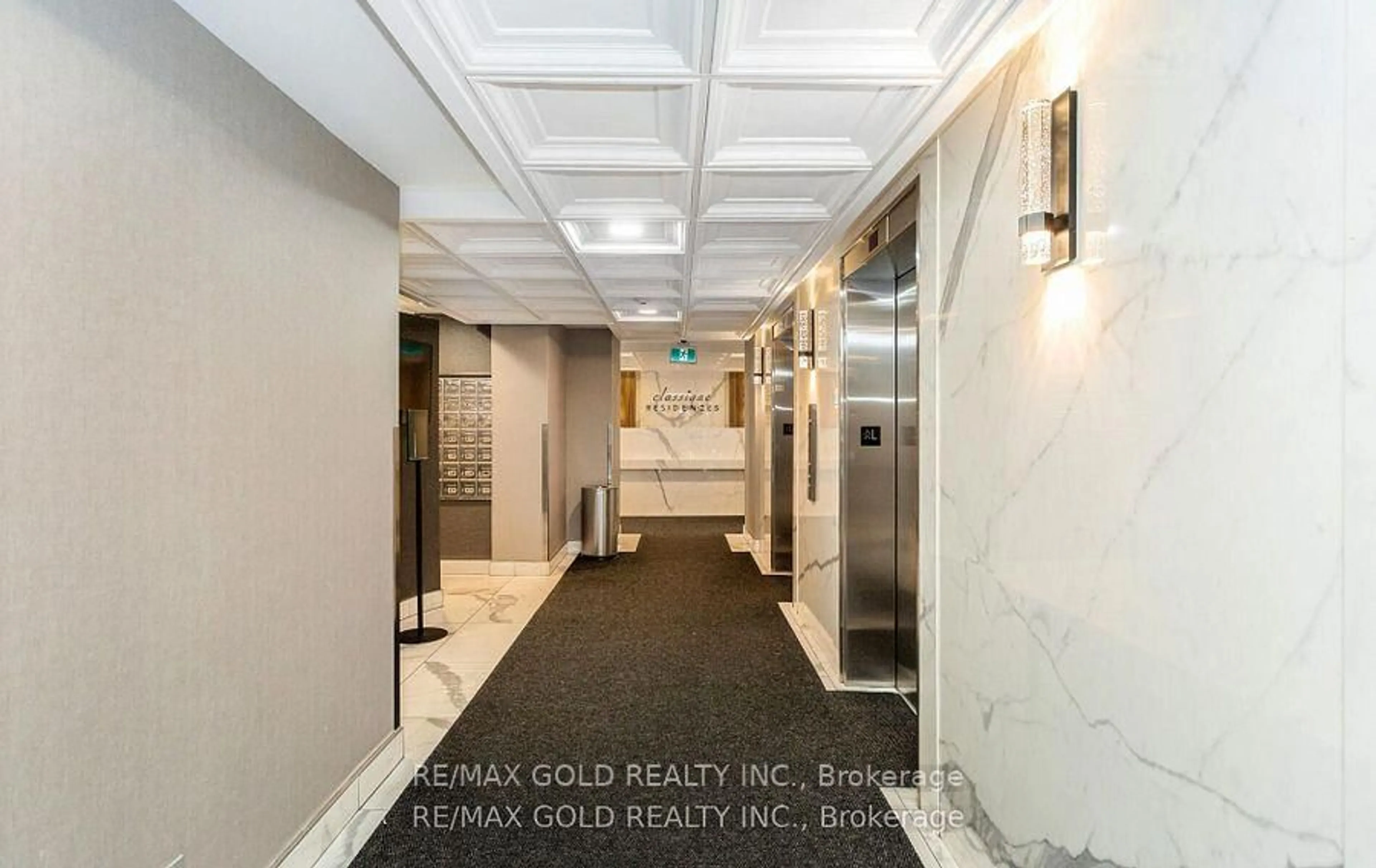 Lobby for 155 Hillcrest Ave #1213, Mississauga Ontario L5B 3Z2