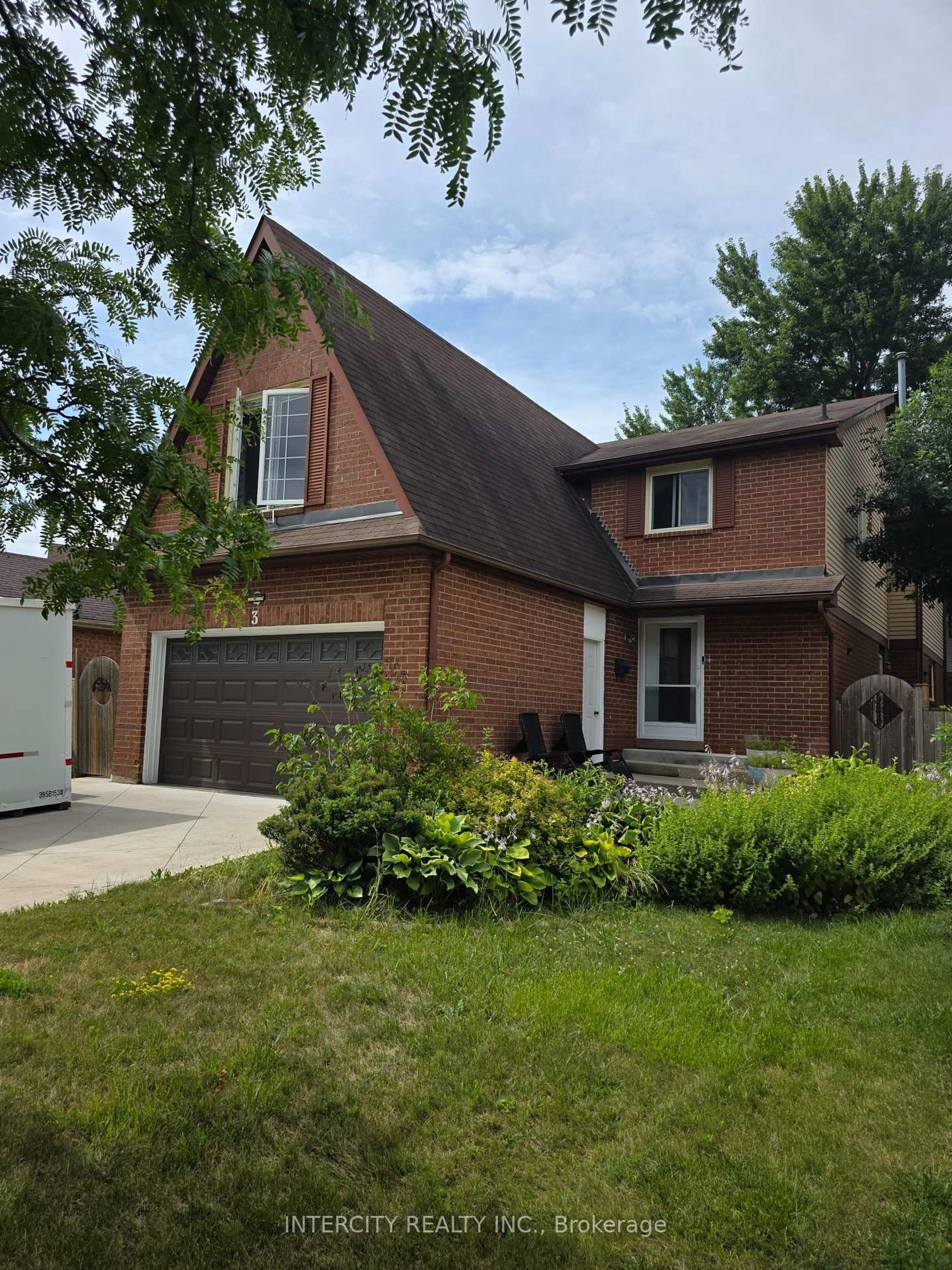 Home with brick exterior material, street for 3 Gervais Dr, Brampton Ontario L6Y 2V2
