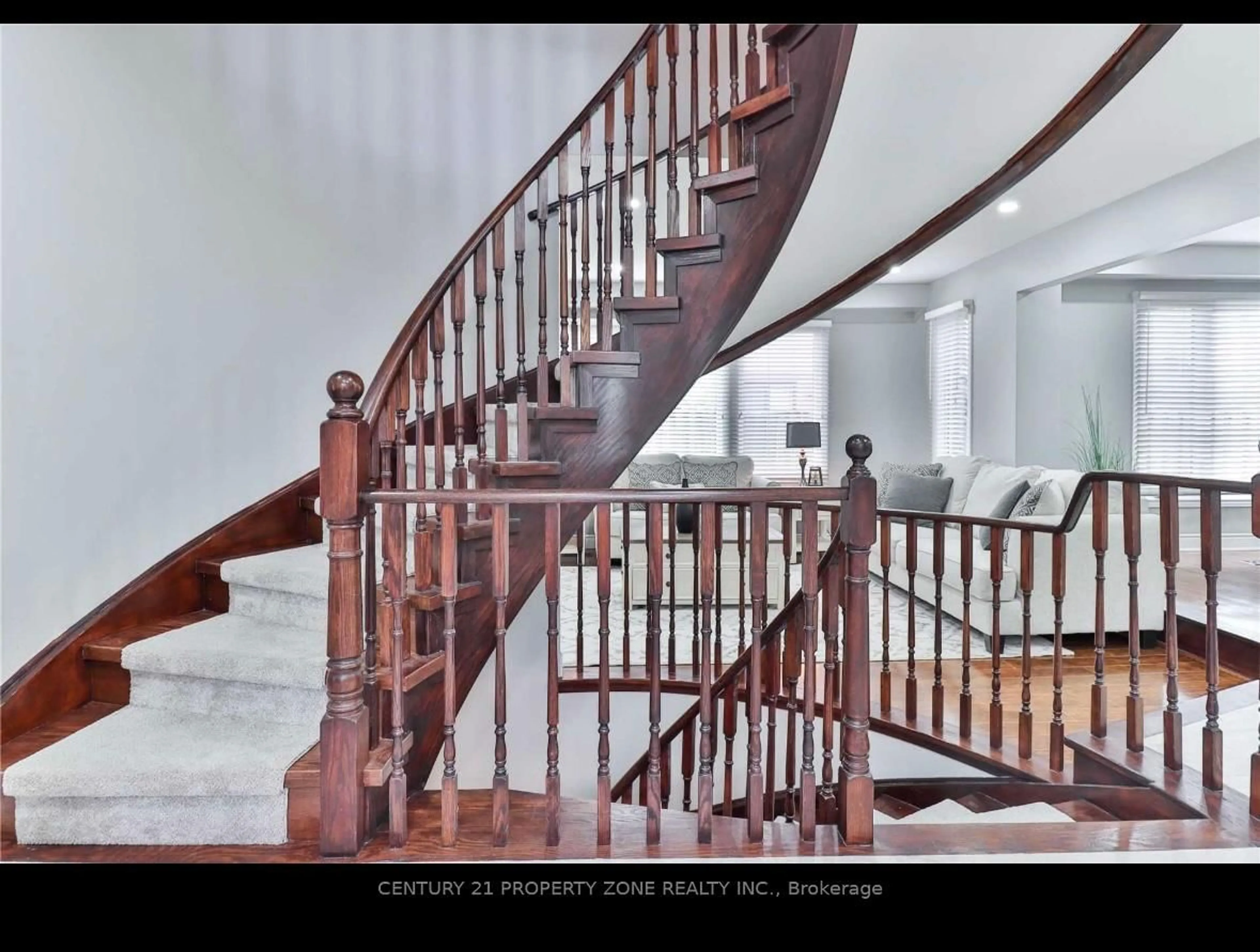 Stairs for 12 Torrance Wood, Brampton Ontario L6Y 2N3