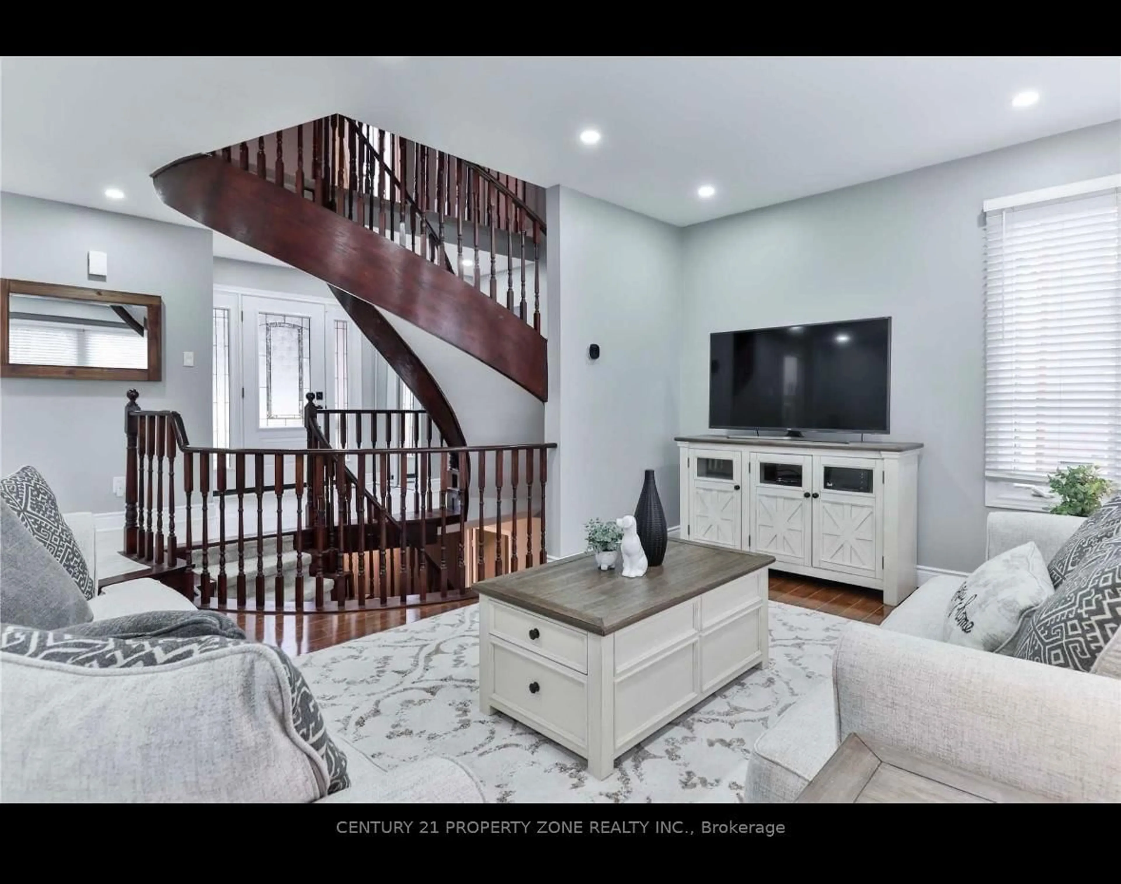 Living room with furniture, unknown for 12 Torrance Wood, Brampton Ontario L6Y 2N3