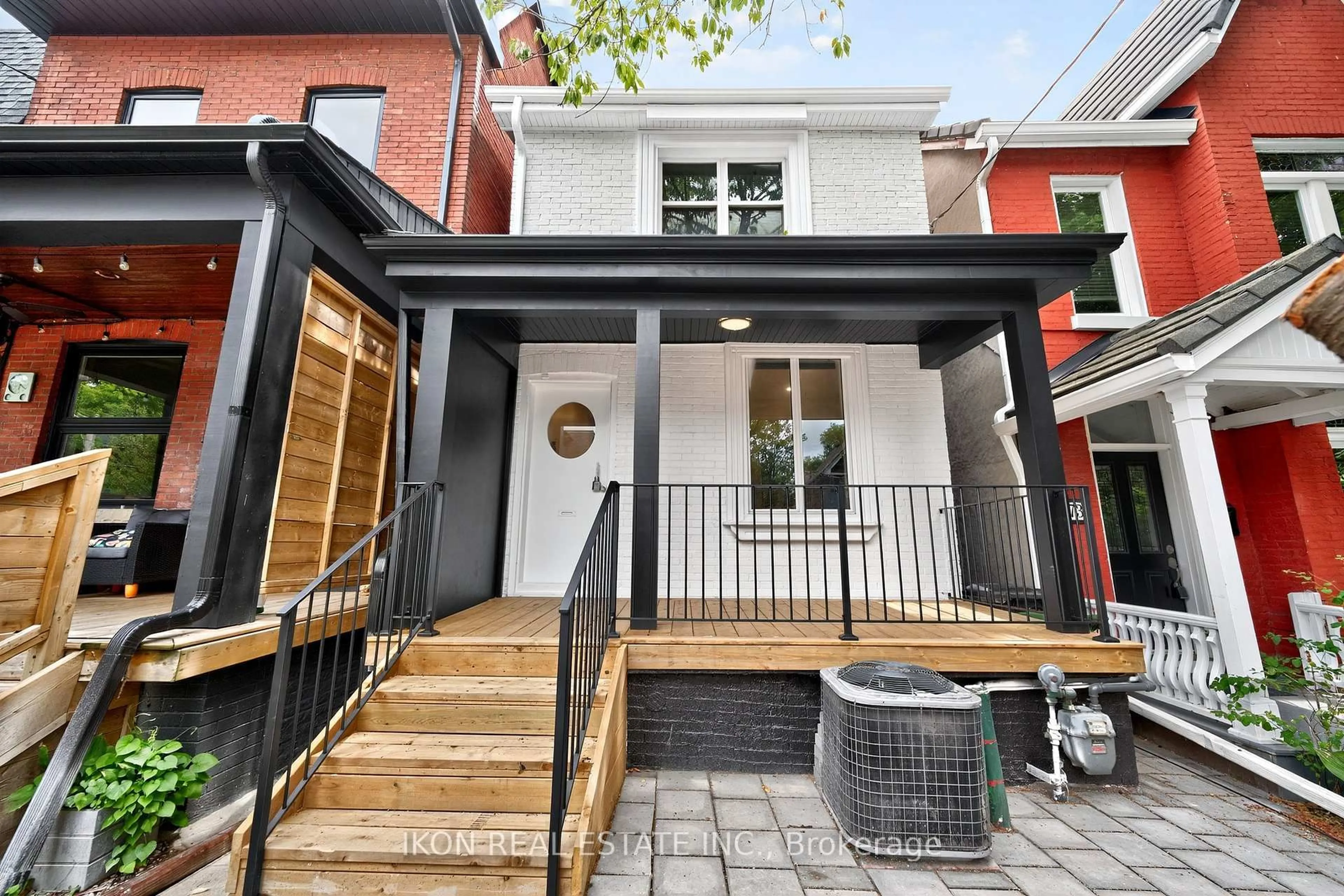 Home with brick exterior material, street for 475 Delaware Ave, Toronto Ontario M6H 2V1