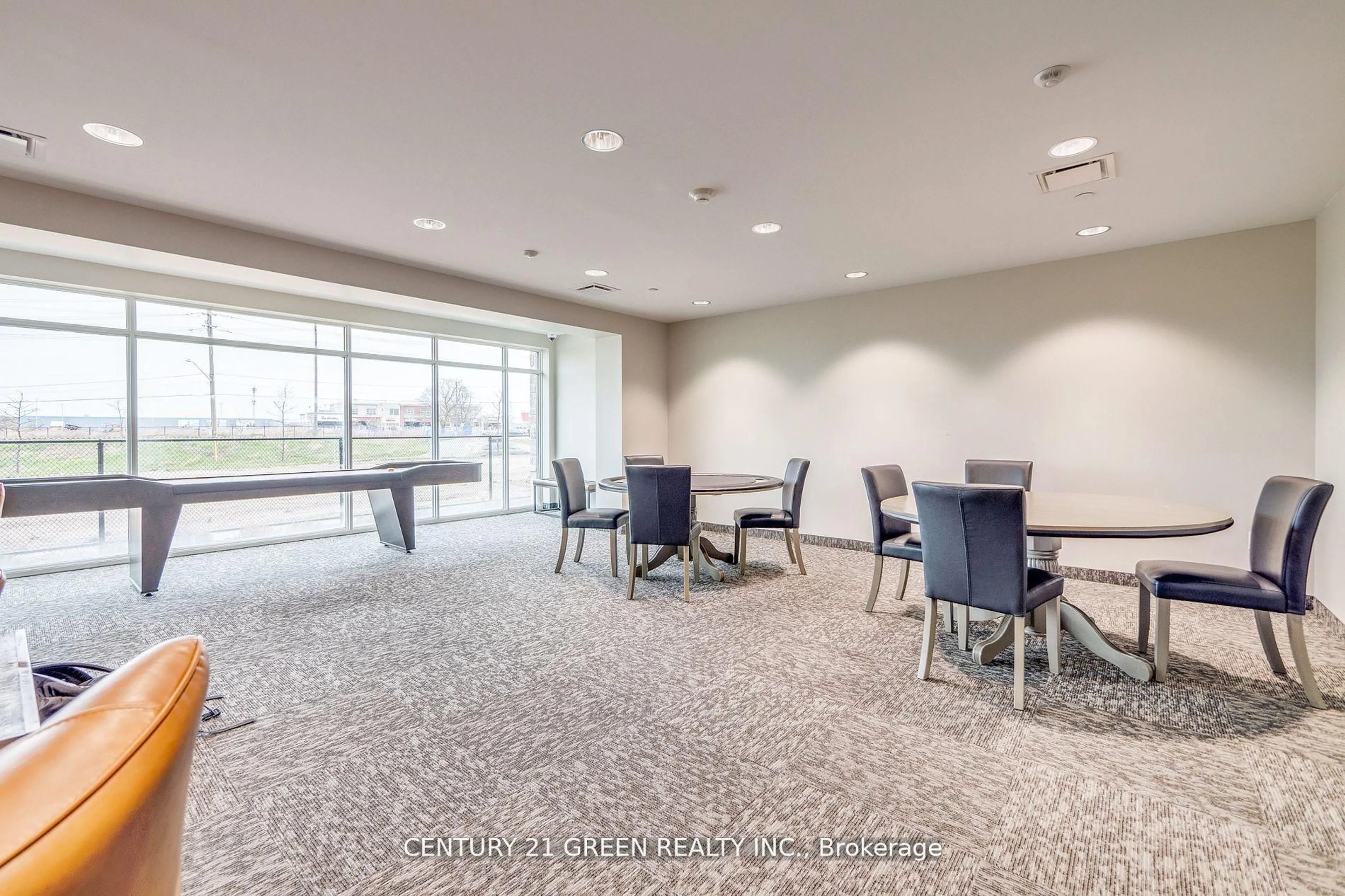 Indoor foyer for 830 Megson Terr #117, Milton Ontario L9T 9M7