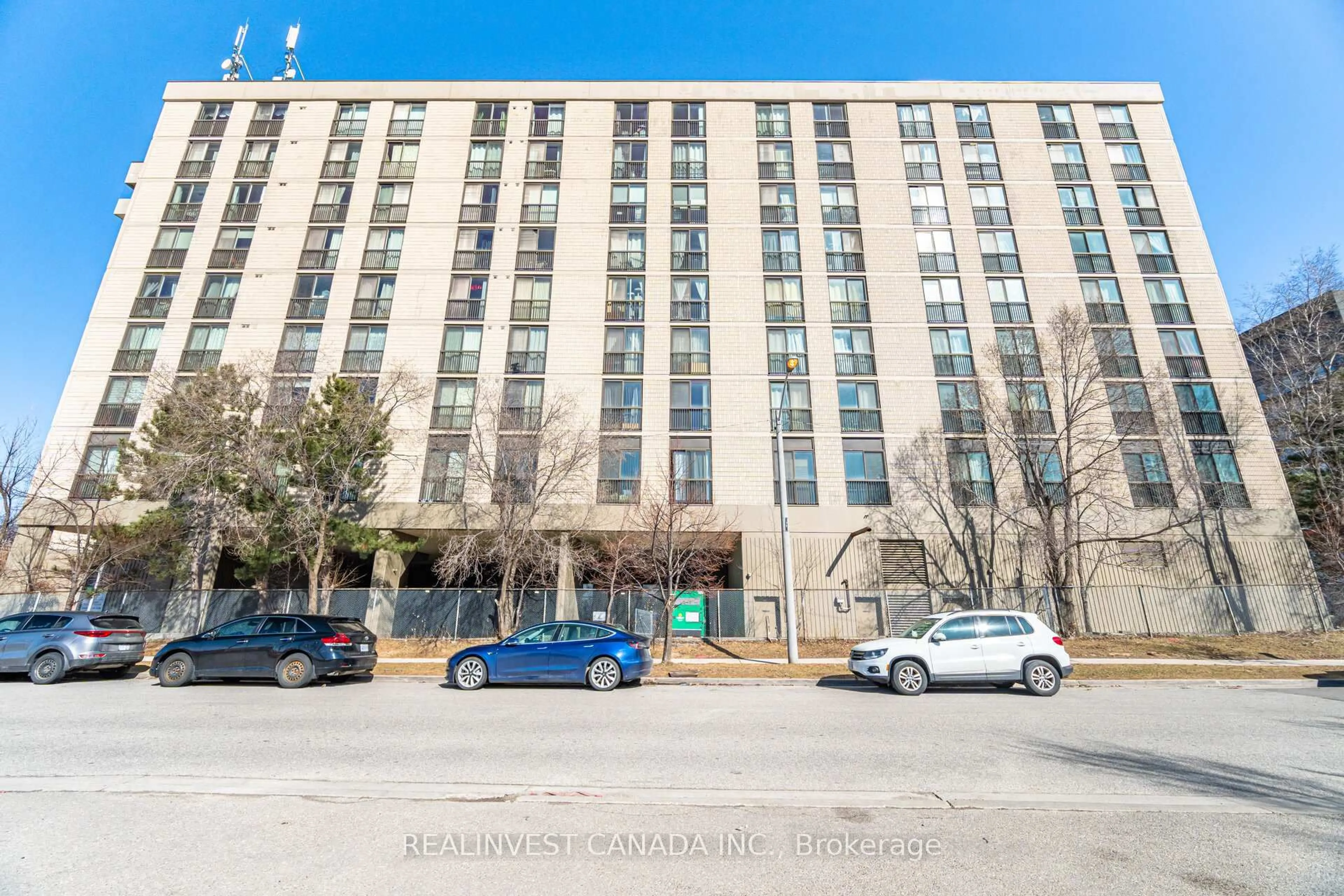 Unknown for 2737 Keele St #905, Toronto Ontario M3M 2E9