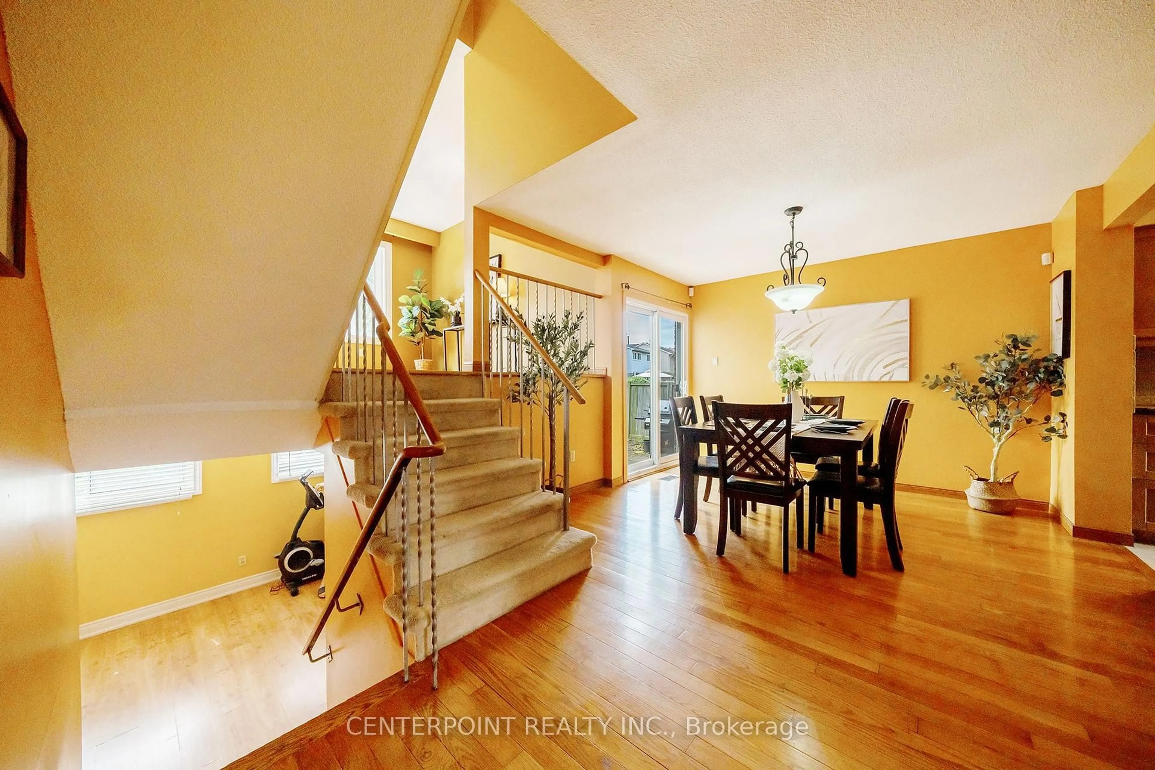 Unknown for 4142 Tea Garden Circ, Mississauga Ontario L5B 2X8