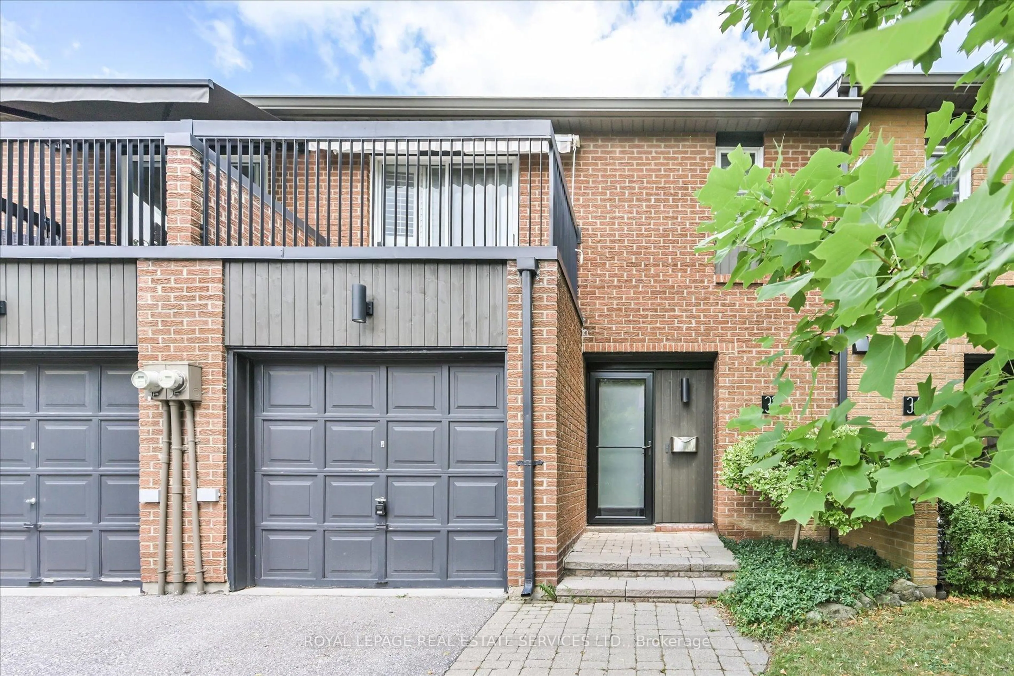 Home with brick exterior material, street for 1395 Royal York Rd #33, Toronto Ontario M9A 4Y9