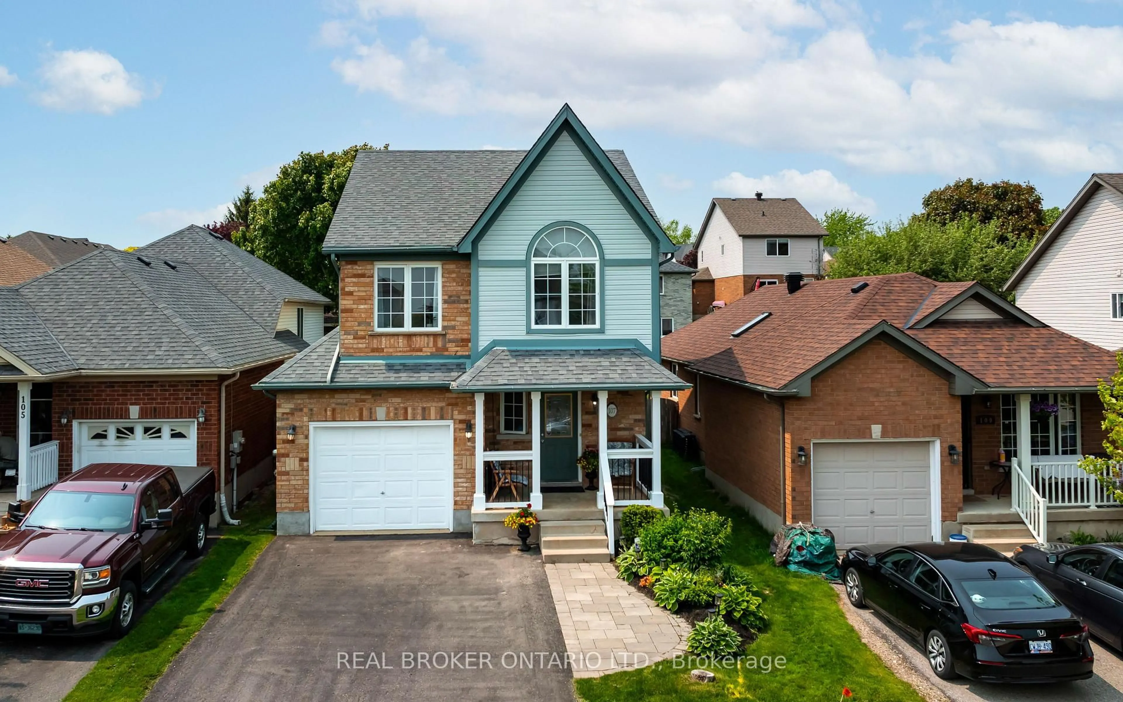 Home with brick exterior material, street for 107 Glengarry Rd, Orangeville Ontario L9W 5E4