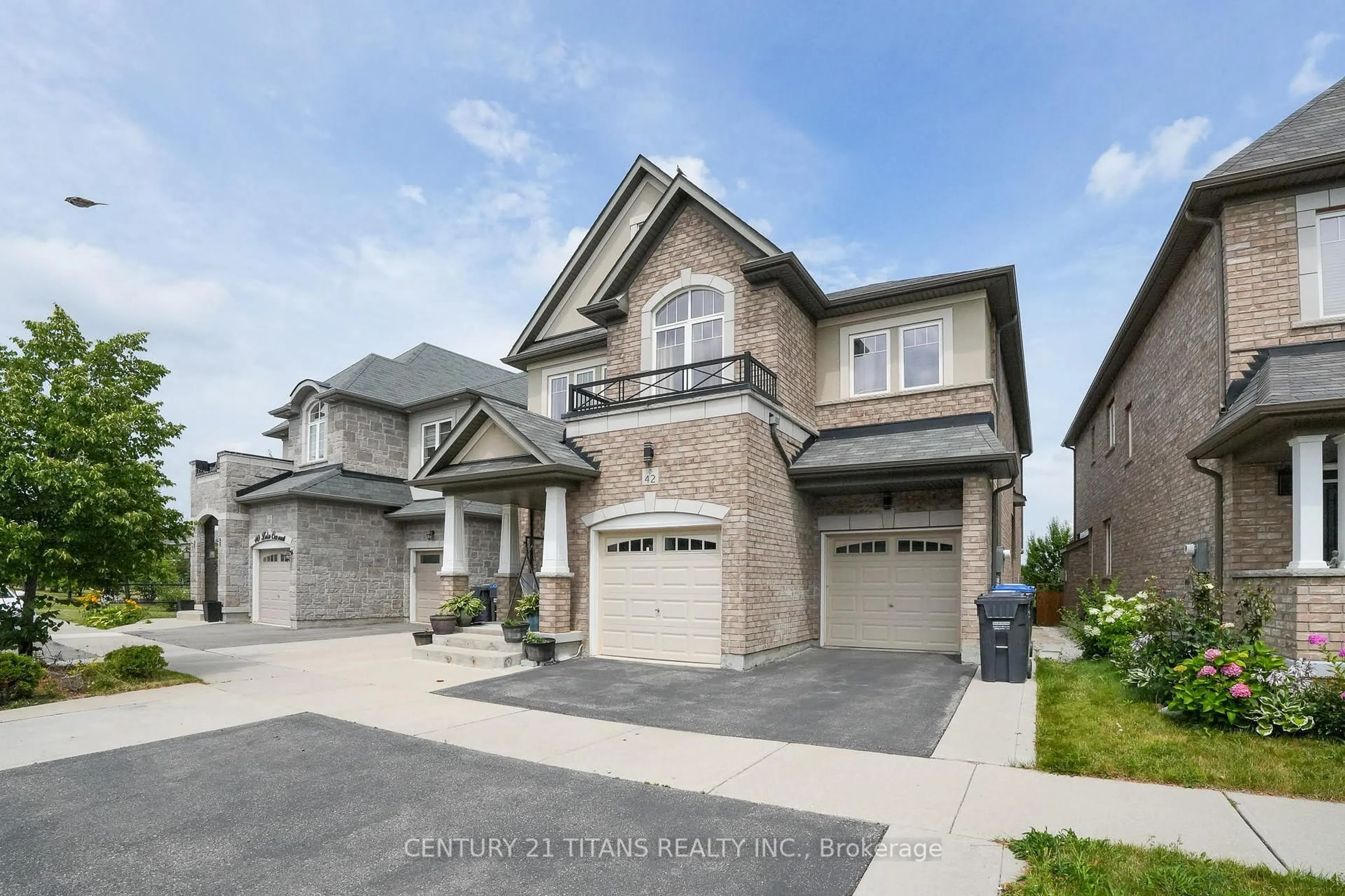 Home with brick exterior material, street for 42 Lola Cres, Brampton Ontario L7A 4J8