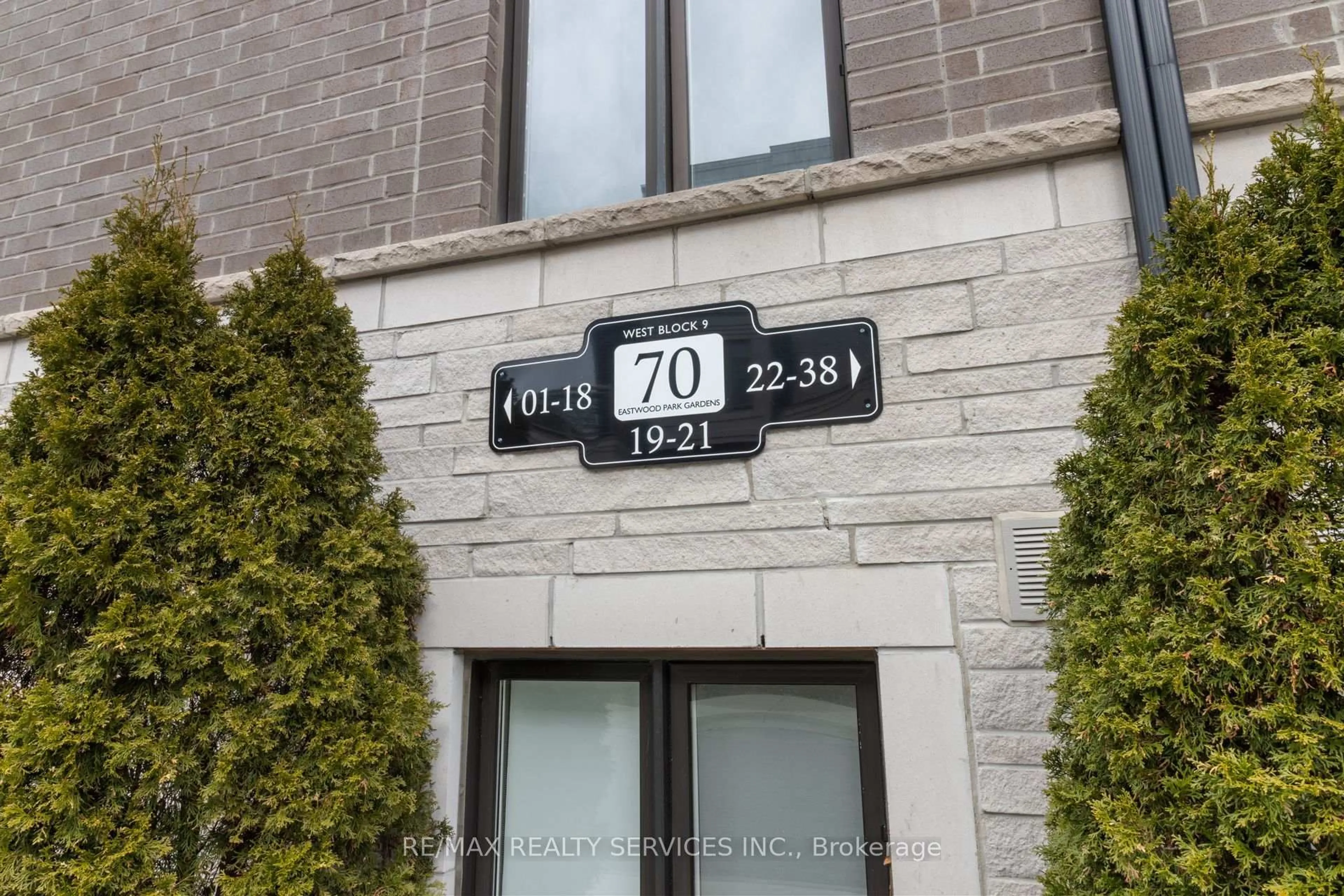 Unknown for 70 Eastwood Park Gdns #40, Toronto Ontario M8W 0B2