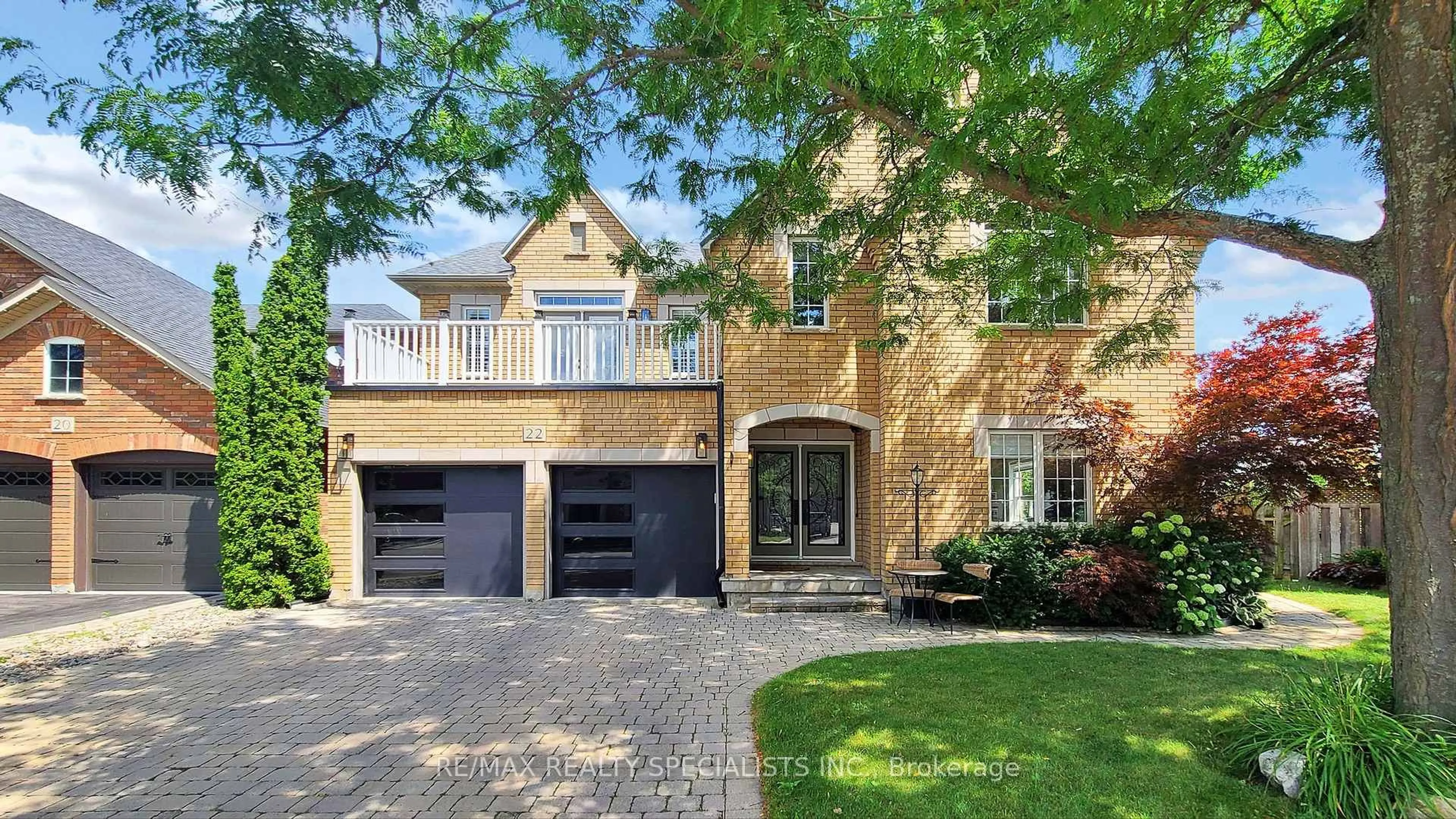 Home with brick exterior material, street for 22 Sawston Circ, Brampton Ontario L7A 2N8