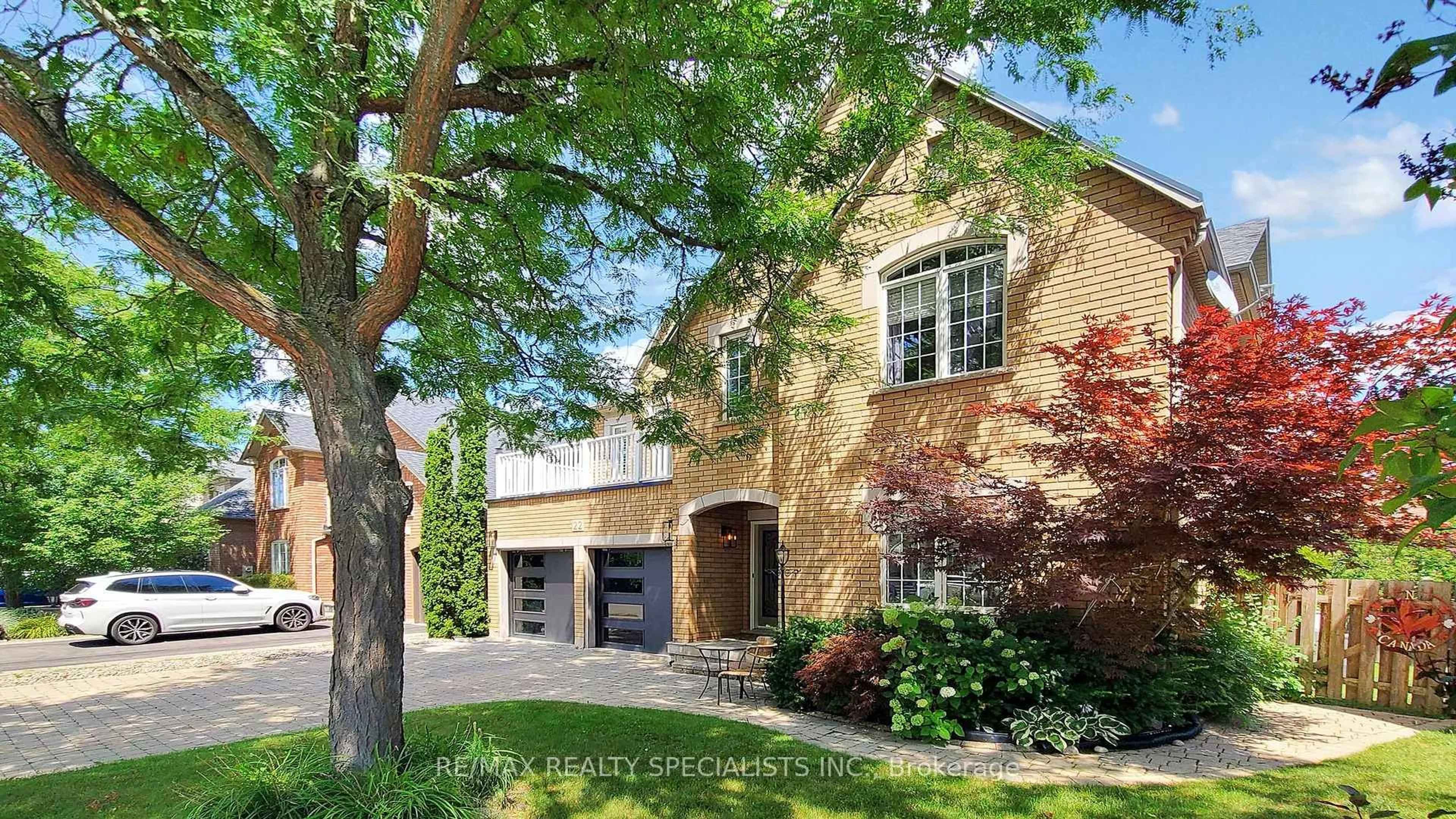 Home with brick exterior material, street for 22 Sawston Circ, Brampton Ontario L7A 2N8