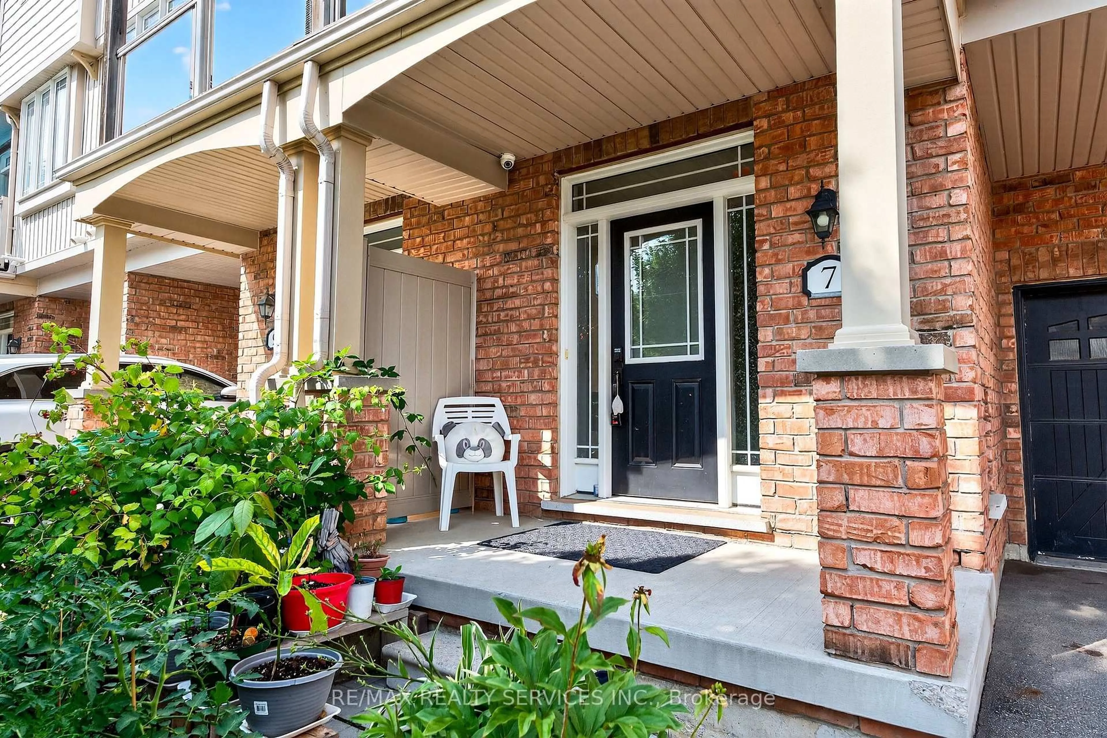 Unknown for 7 Alnwick Ave, Caledon Ontario L7C 3P5