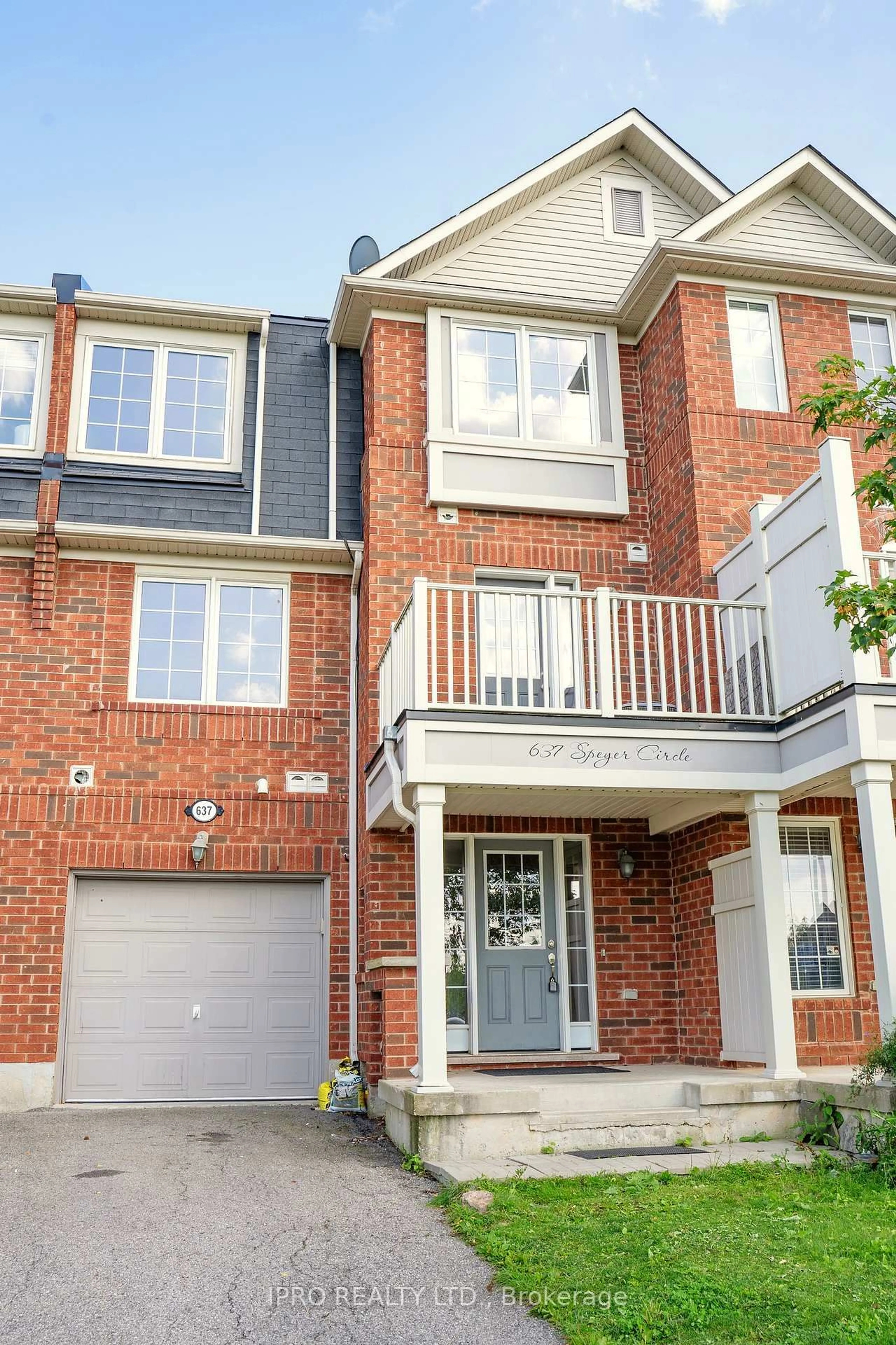 Home with brick exterior material, street for 637 Speyer Circ, Milton Ontario L9T 0Y1