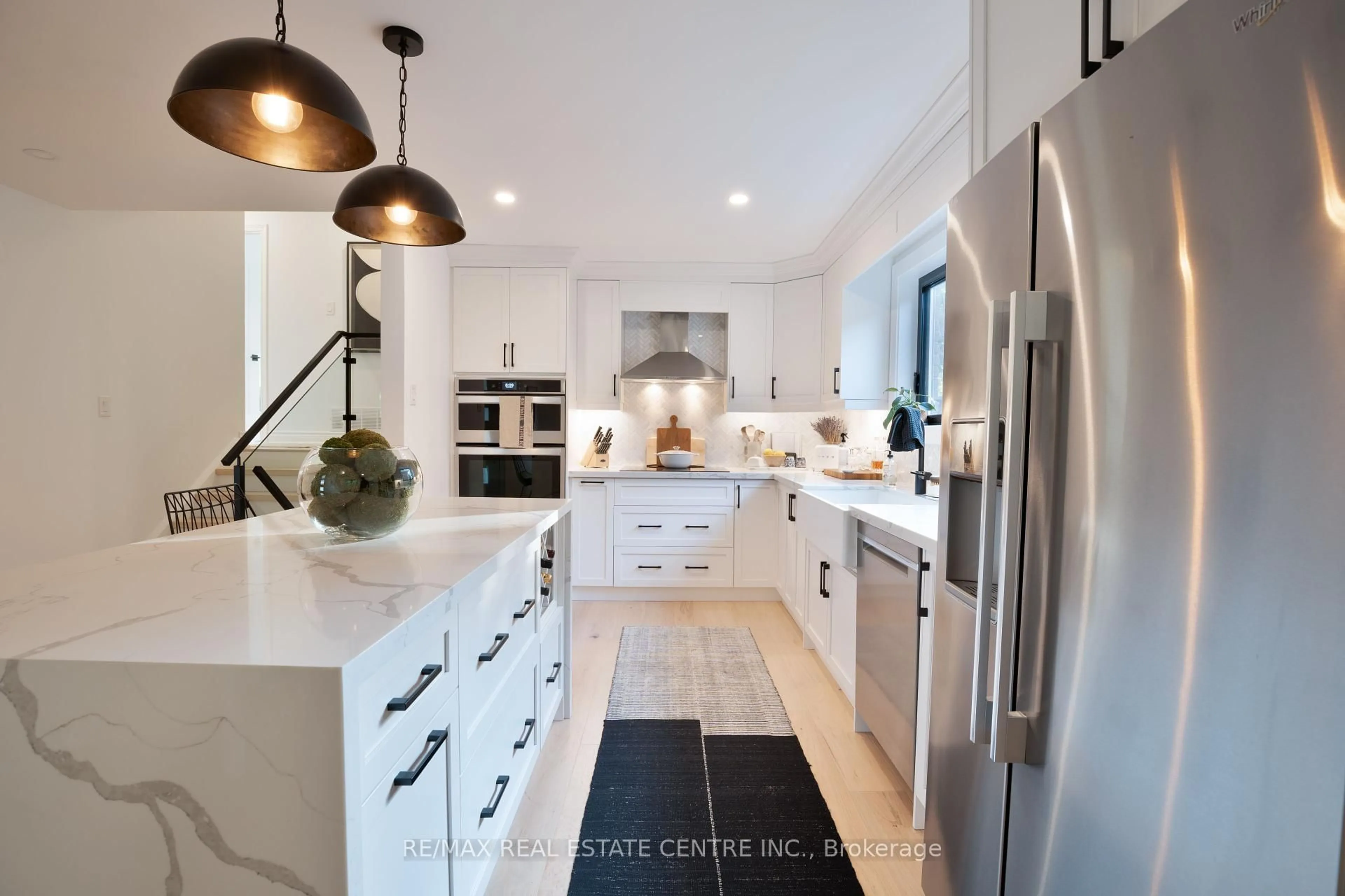 Contemporary kitchen, ceramic/tile floor for 2221 Wyandotte Dr, Oakville Ontario L6L 2T4