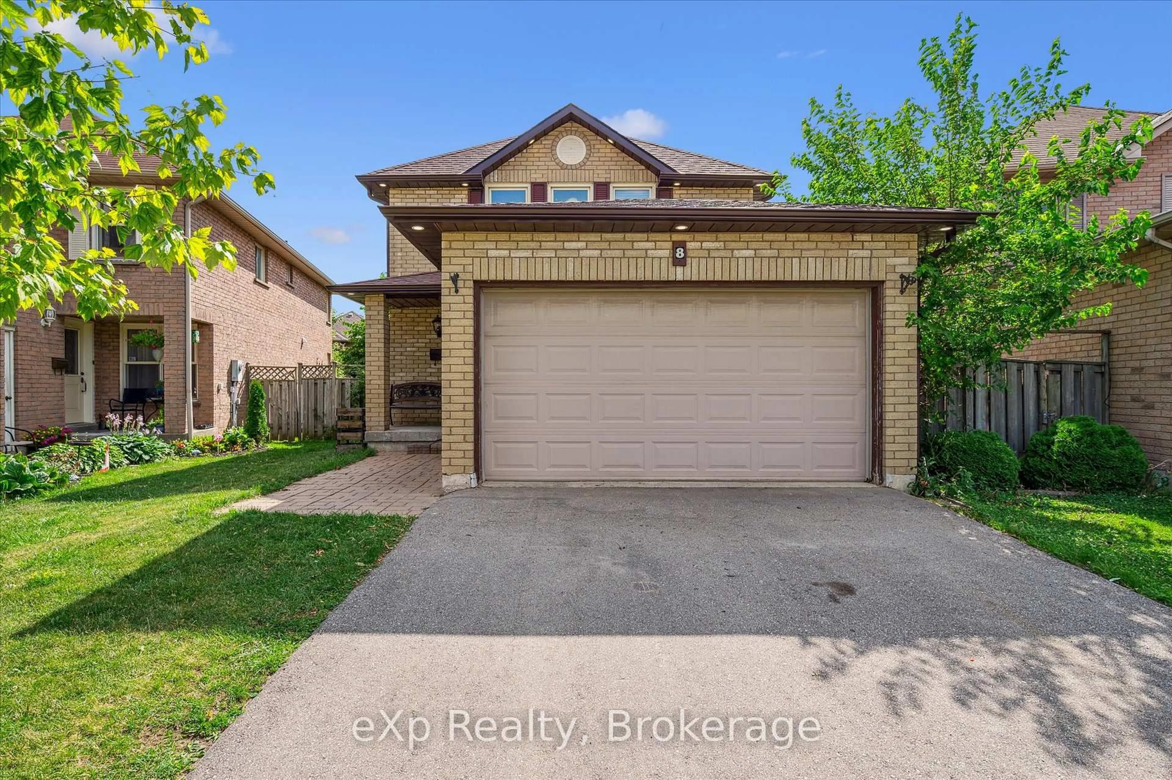 A pic from outside/outdoor area/front of a property/back of a property/a pic from drone, street for 8 Lanercost Way, Brampton Ontario L6Z 4J5